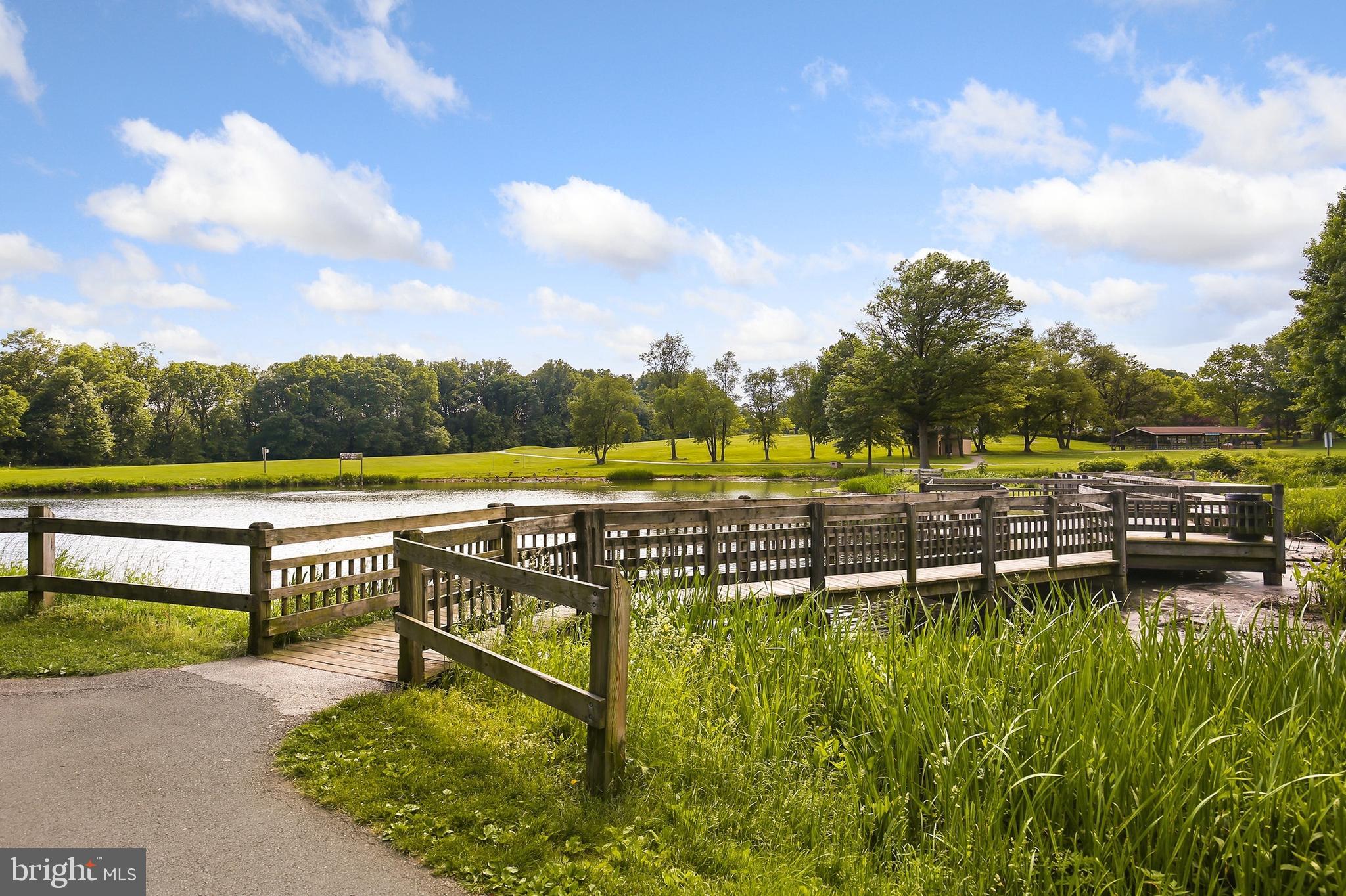 SUMMIT HALL RESERVE - Residential