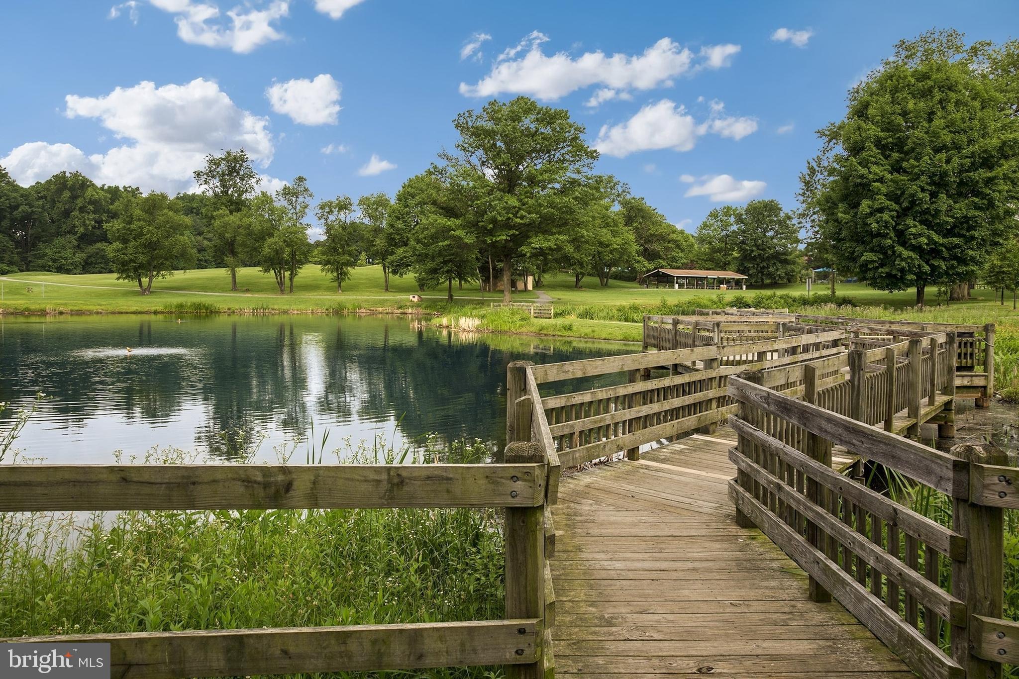 SUMMIT HALL RESERVE - Residential