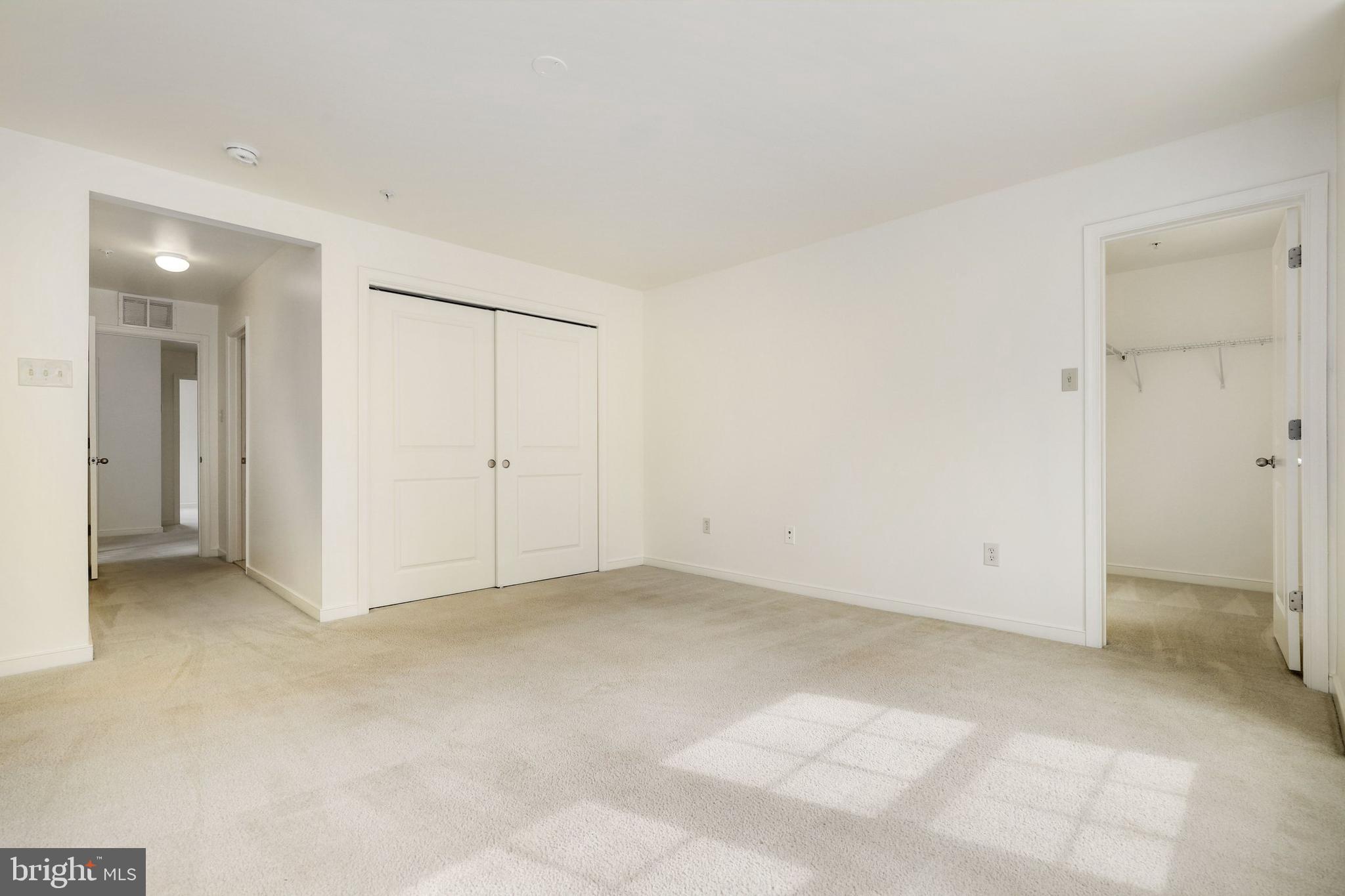 SUMMIT HALL RESERVE - Residential