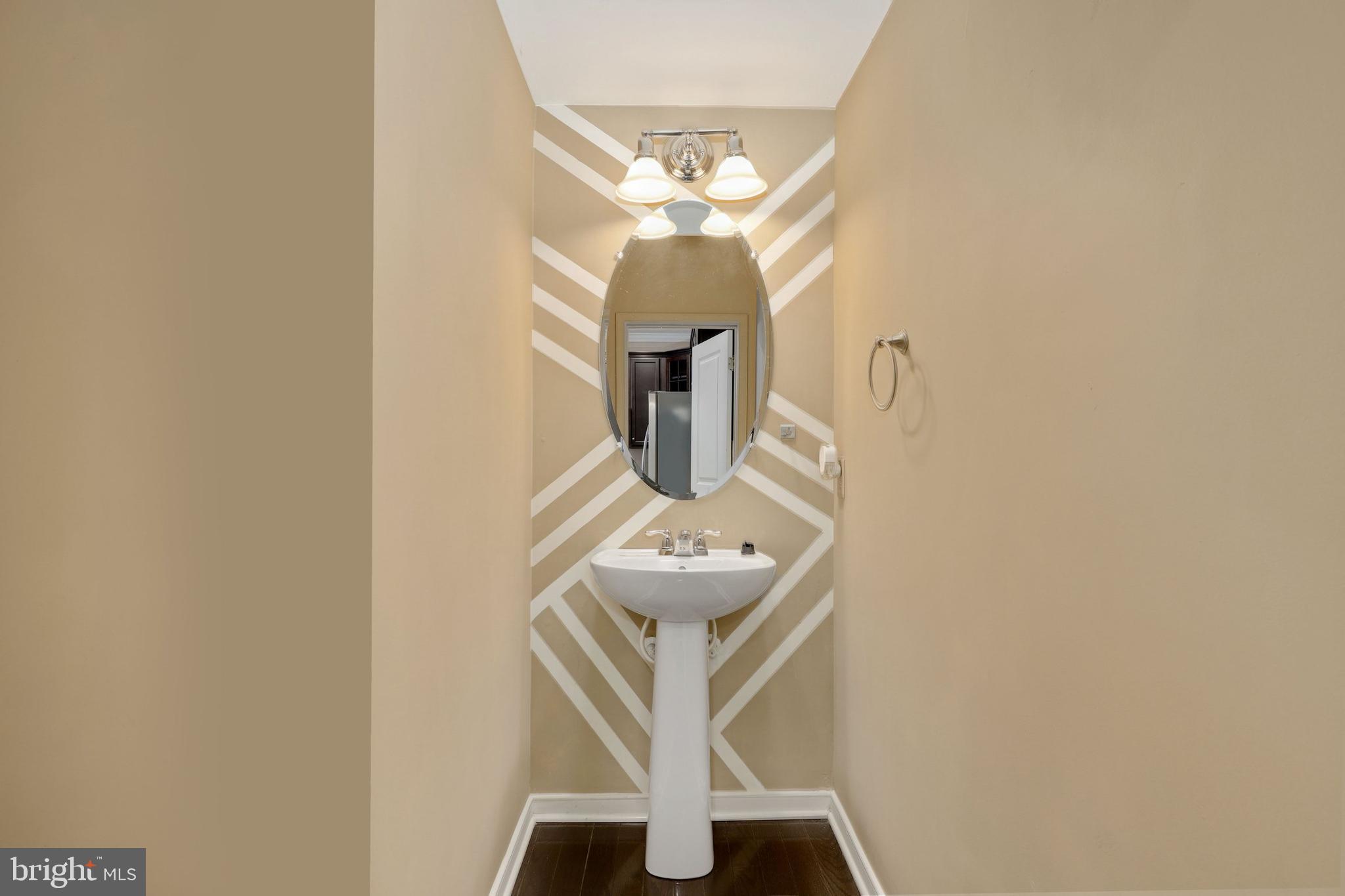 SUMMIT HALL RESERVE - Residential