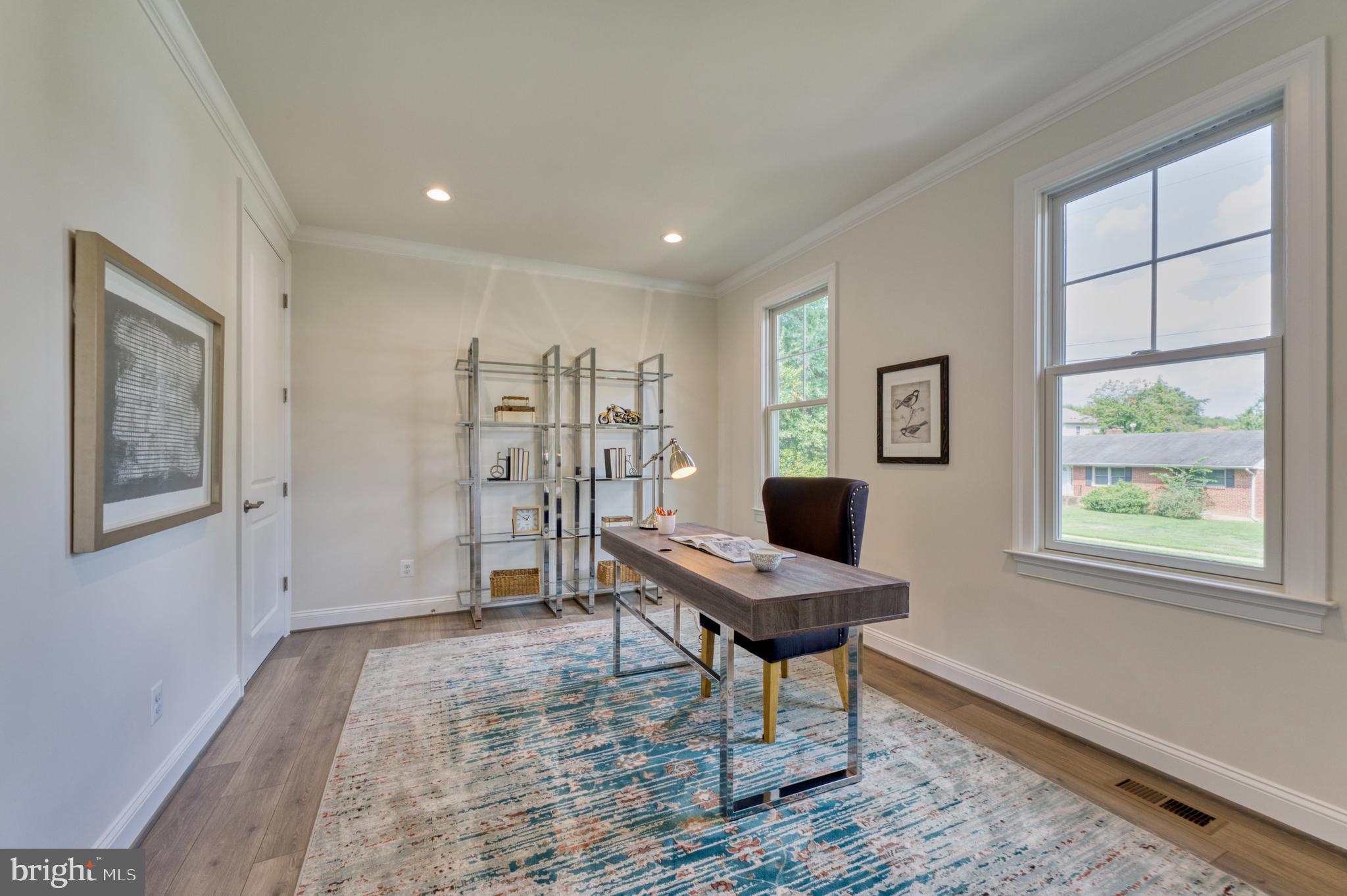 BROYHILLS MCLEAN ESTATES - Residential