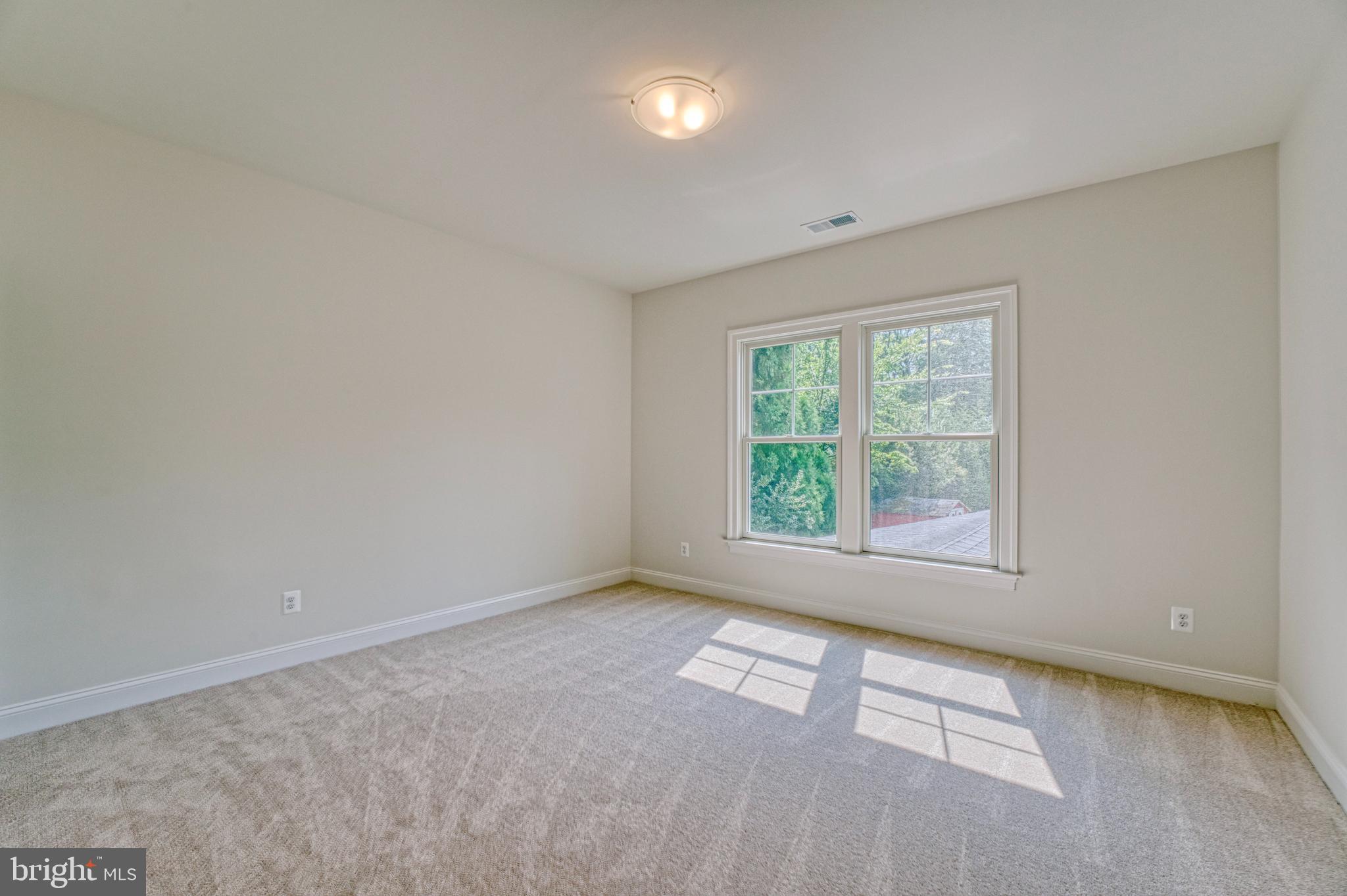 BROYHILLS MCLEAN ESTATES - Residential