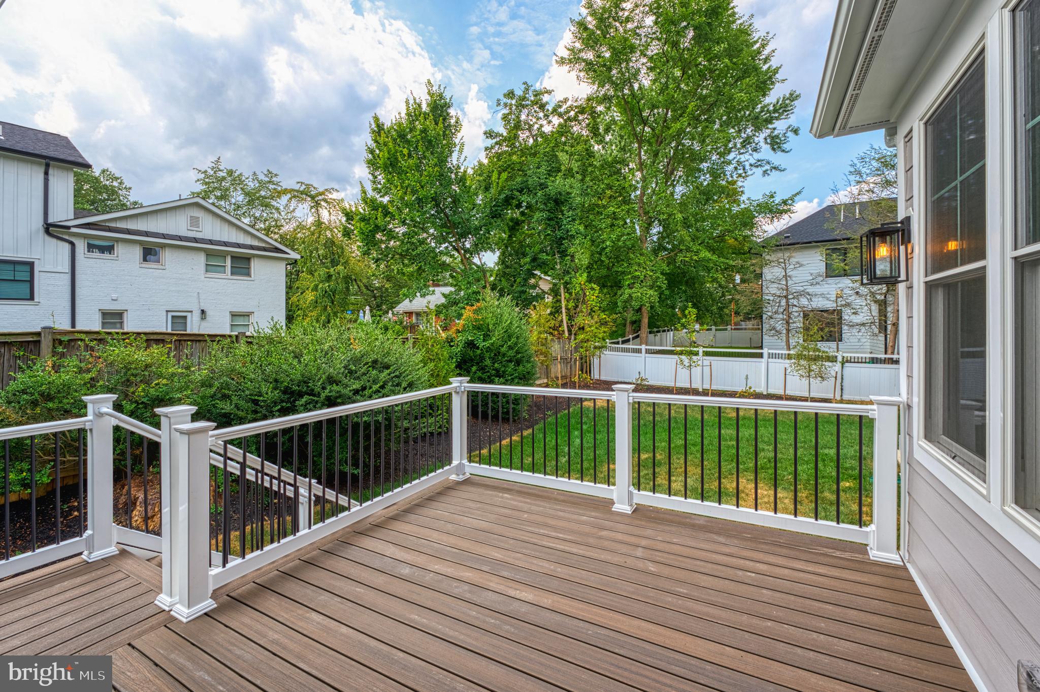 BROYHILLS MCLEAN ESTATES - Residential