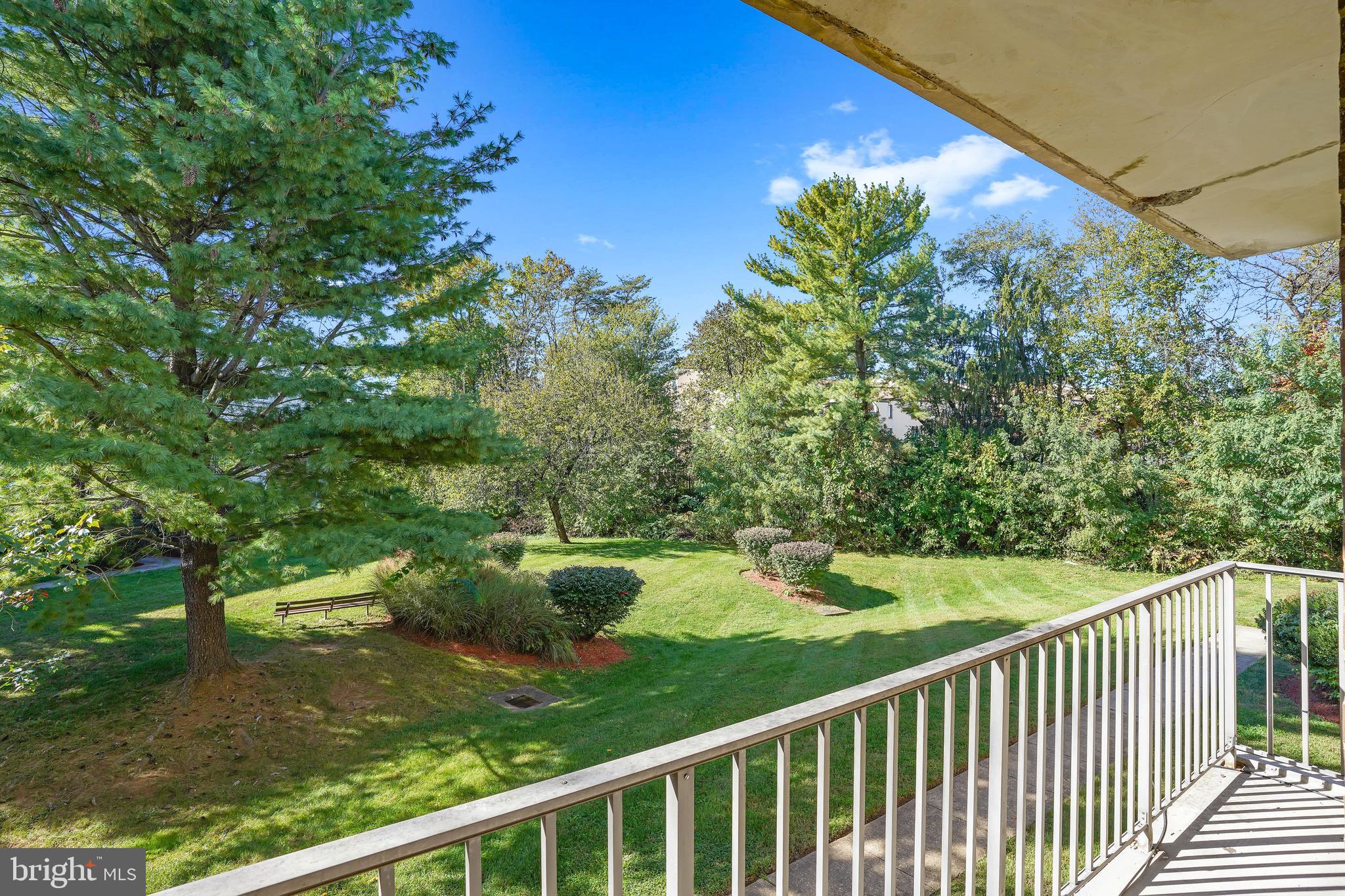 PINES CONDOMINIUM - Residential