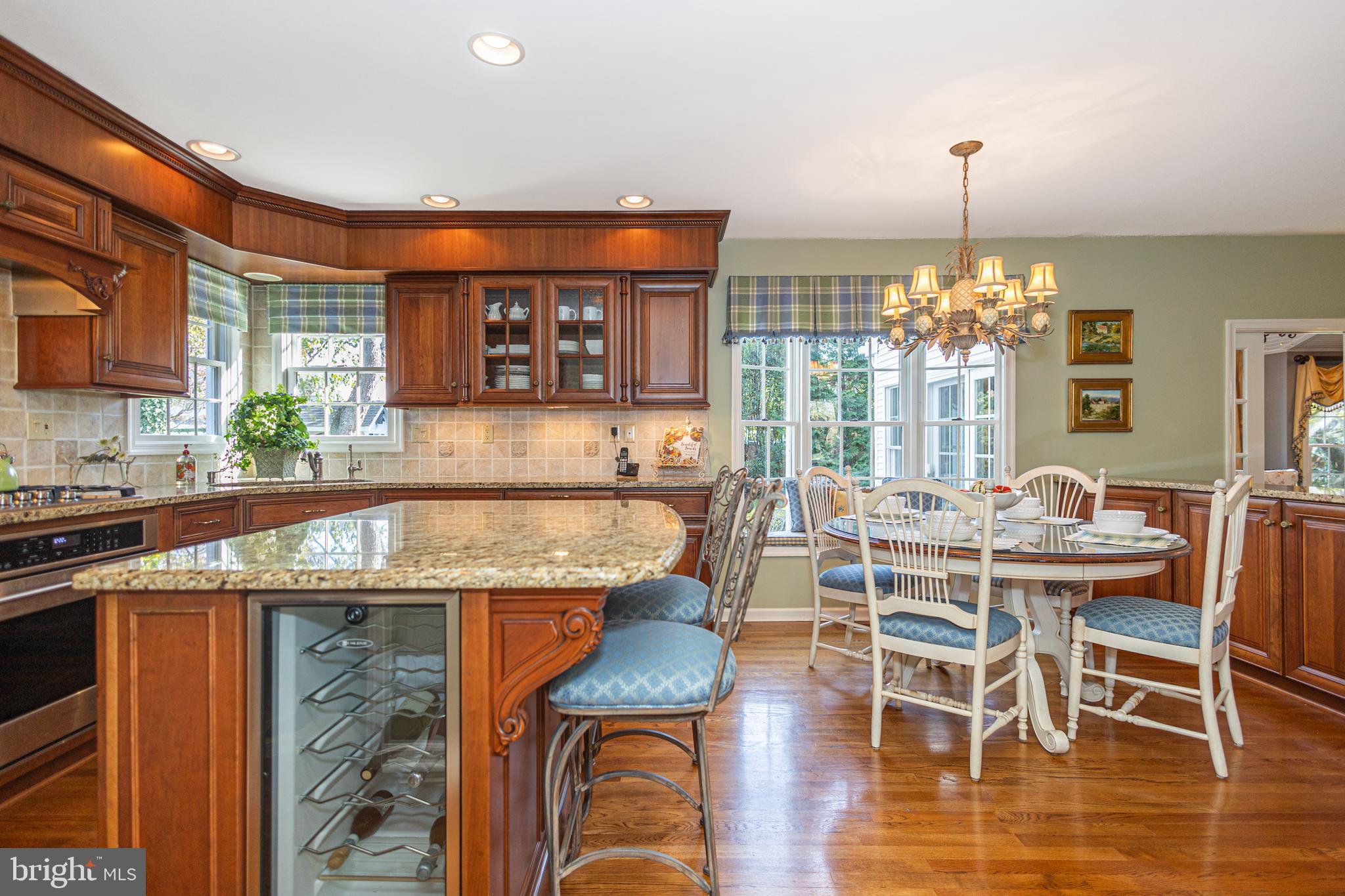 RIVERGATE - Residential