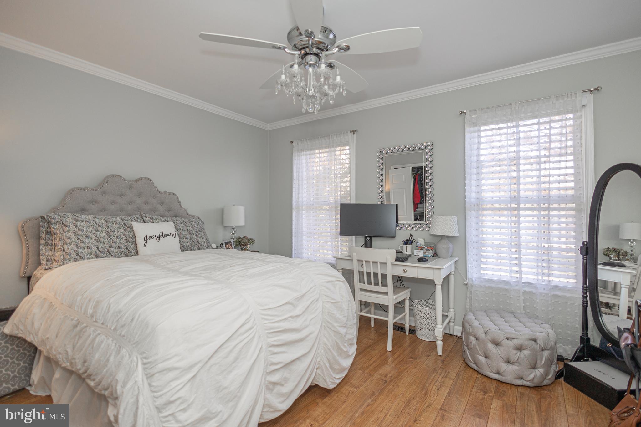 RIVERGATE - Residential