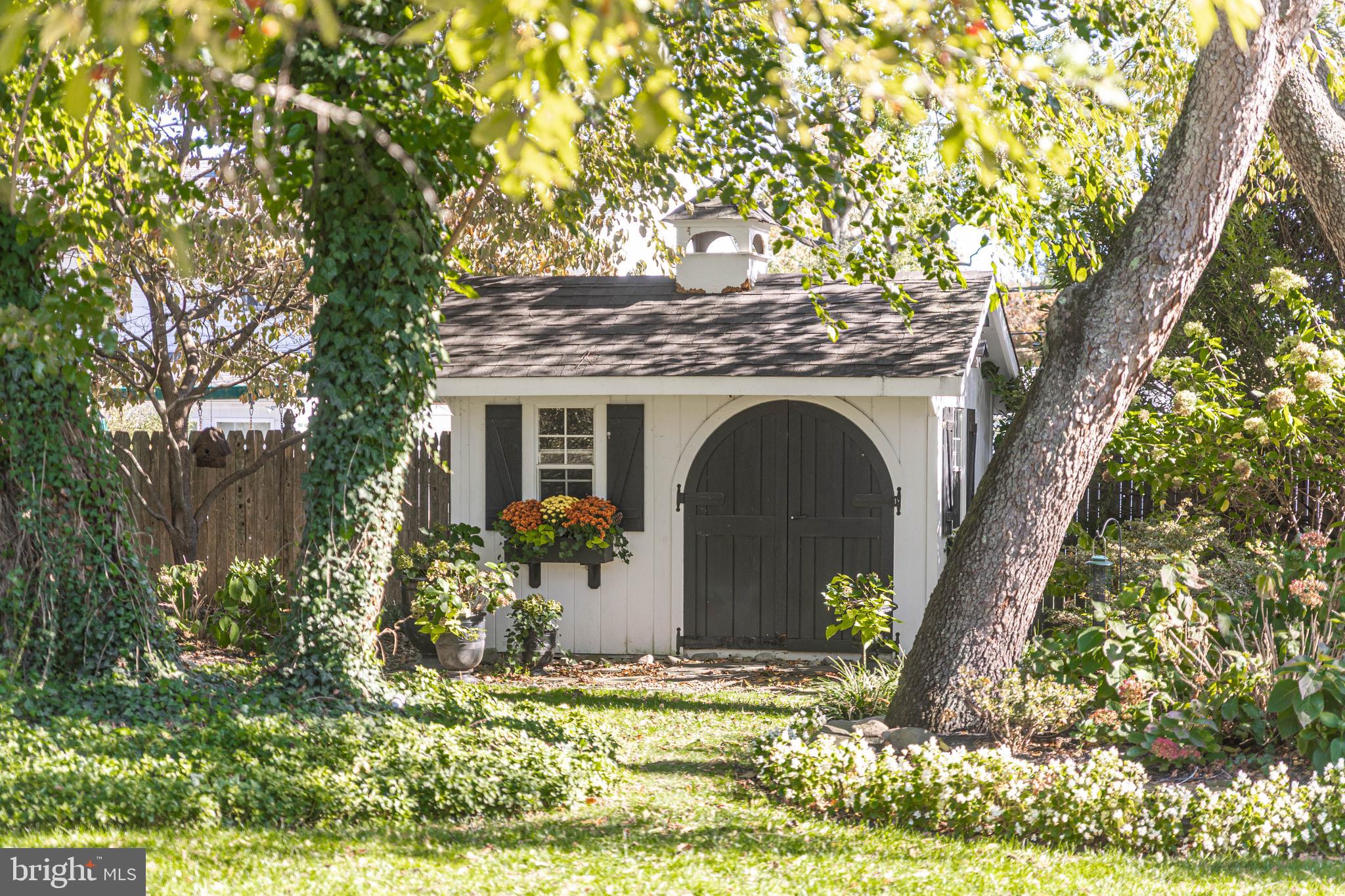 RIVERGATE - Residential