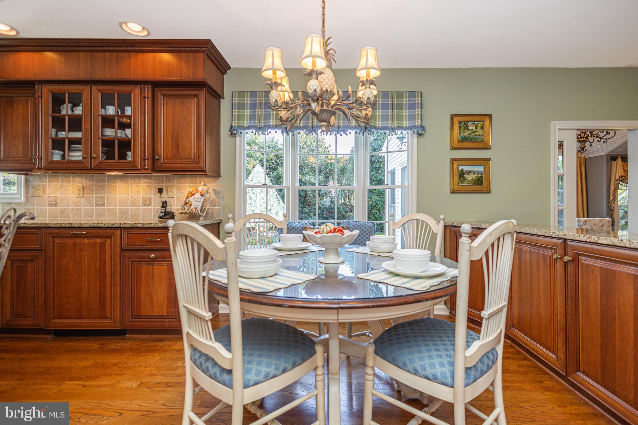 RIVERGATE - Residential