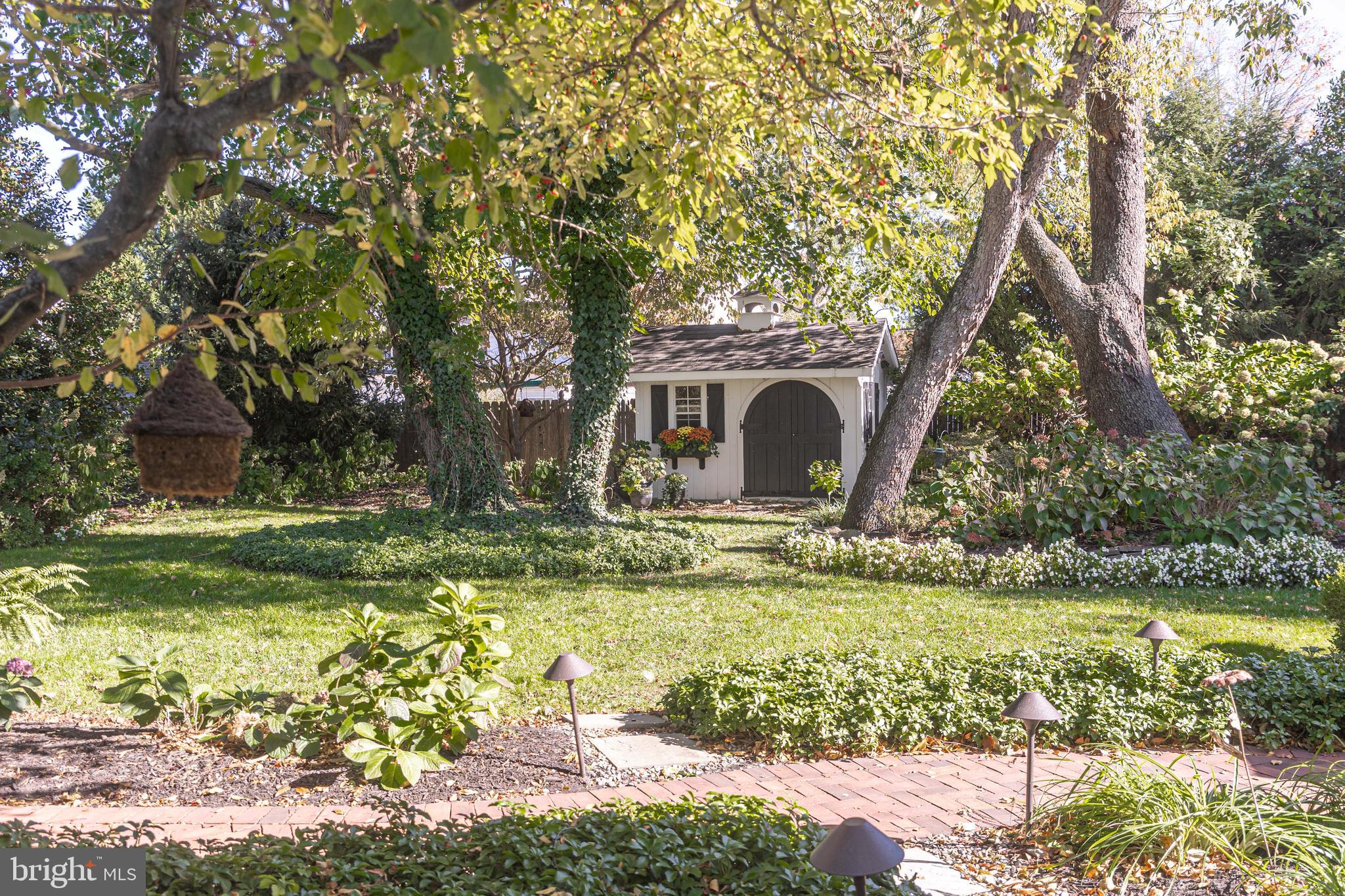 RIVERGATE - Residential