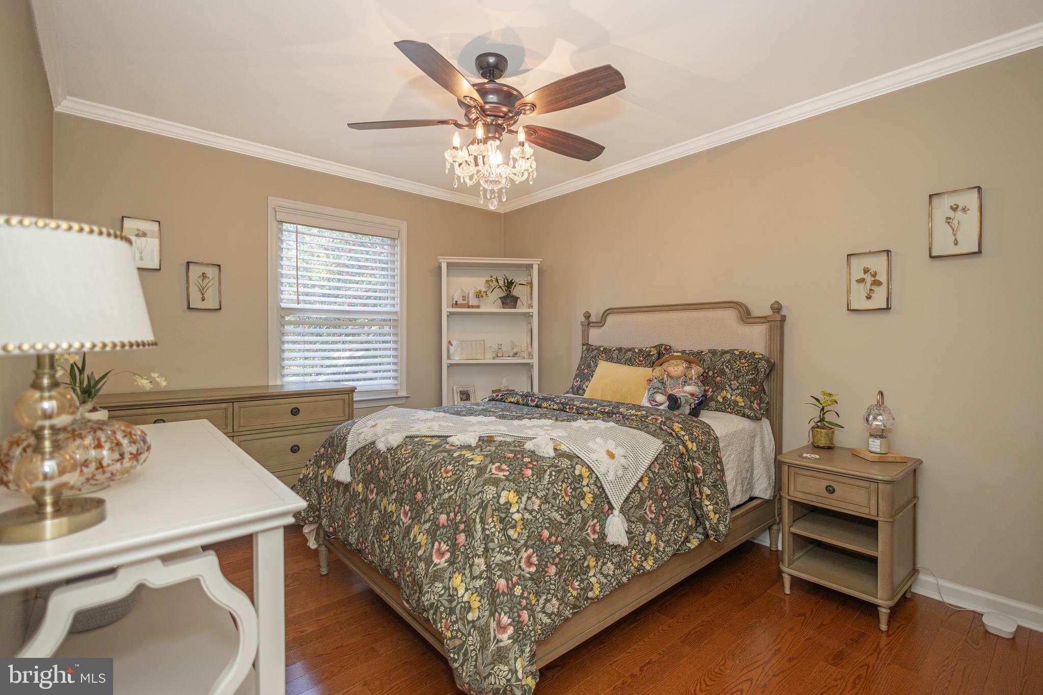 RIVERGATE - Residential