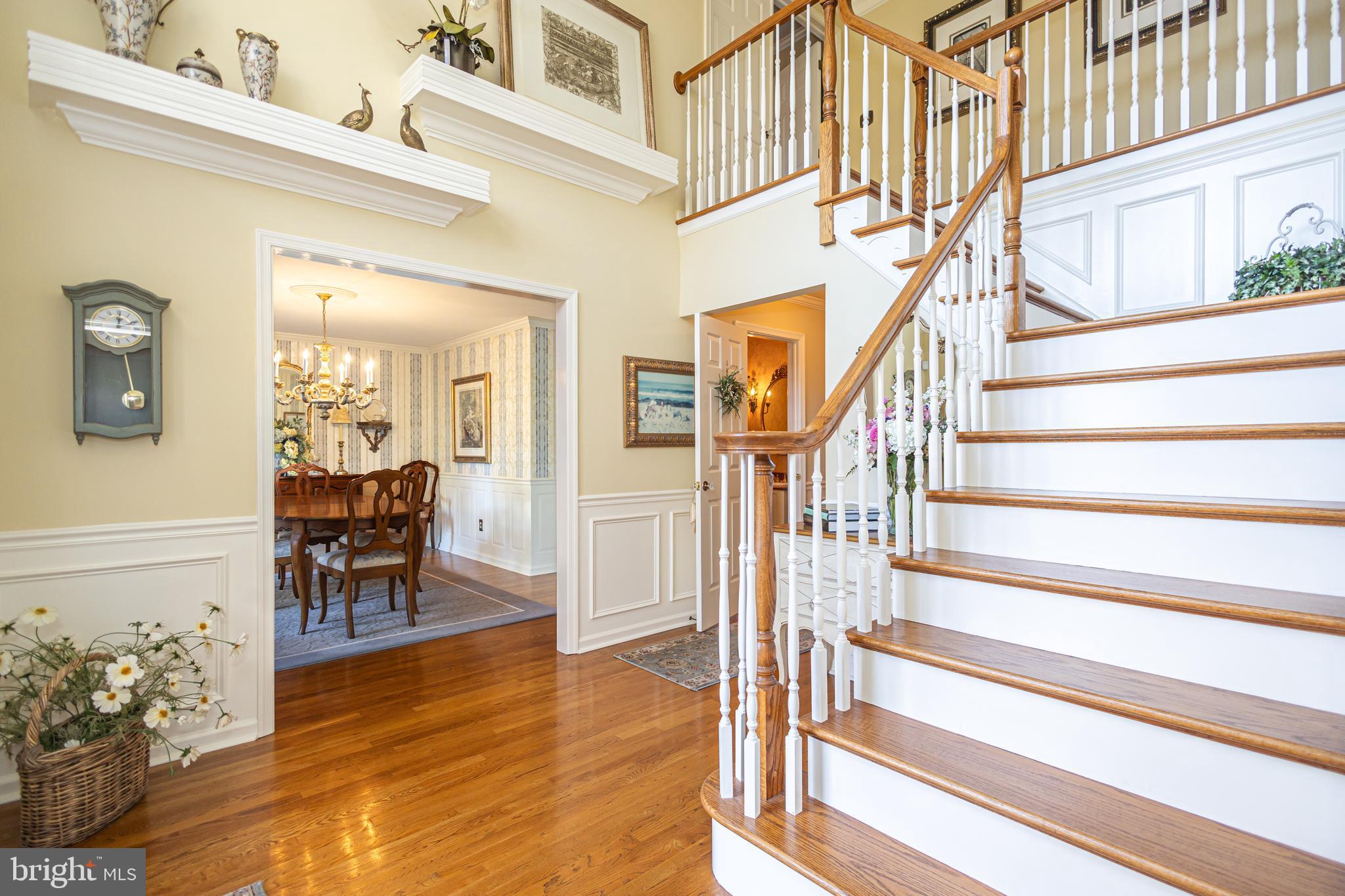 RIVERGATE - Residential