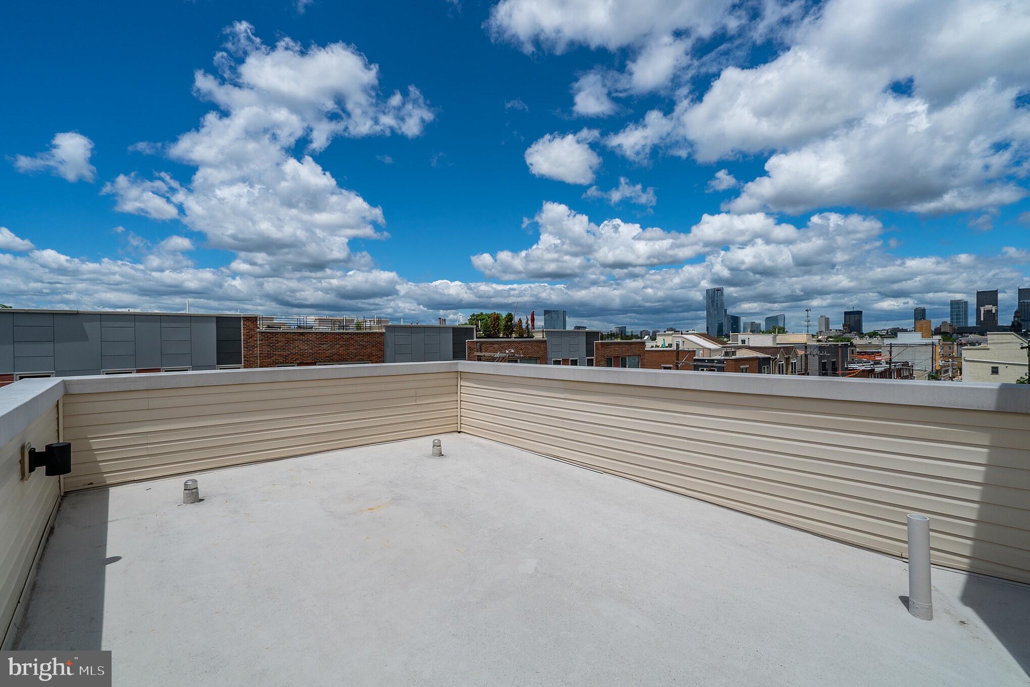 POINT BREEZE - Residential