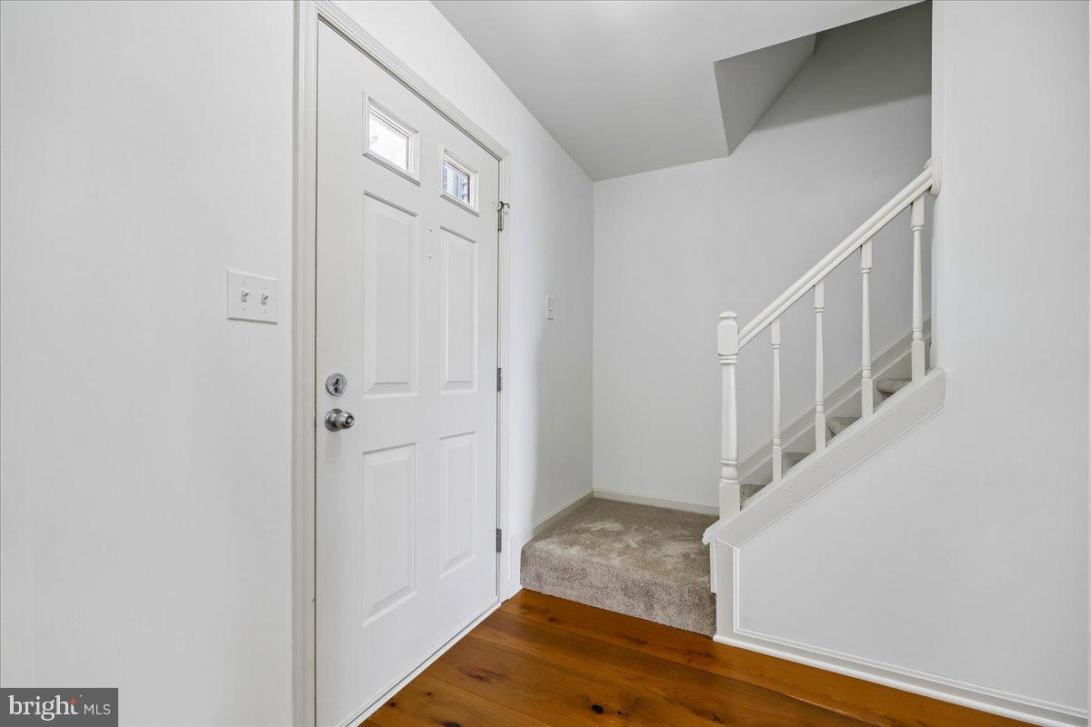 19327 HOTTINGER CIRCLE