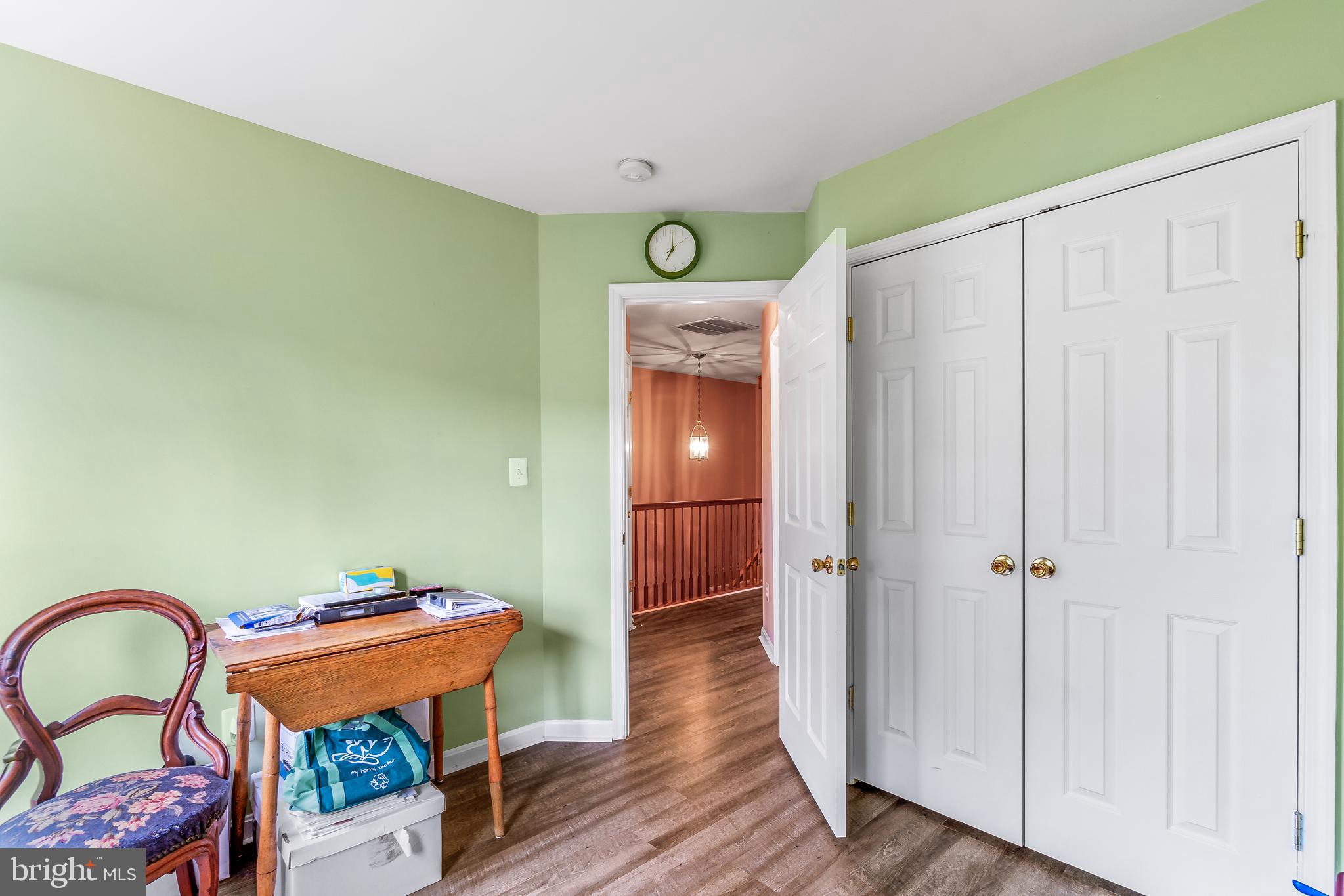 ASHBURN VILLAGE - Residential Lease