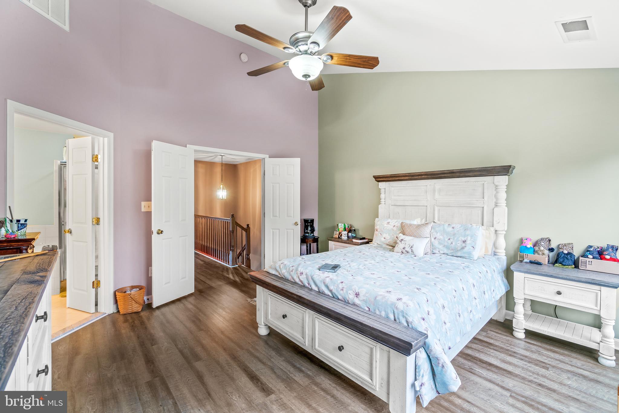 ASHBURN VILLAGE - Residential Lease