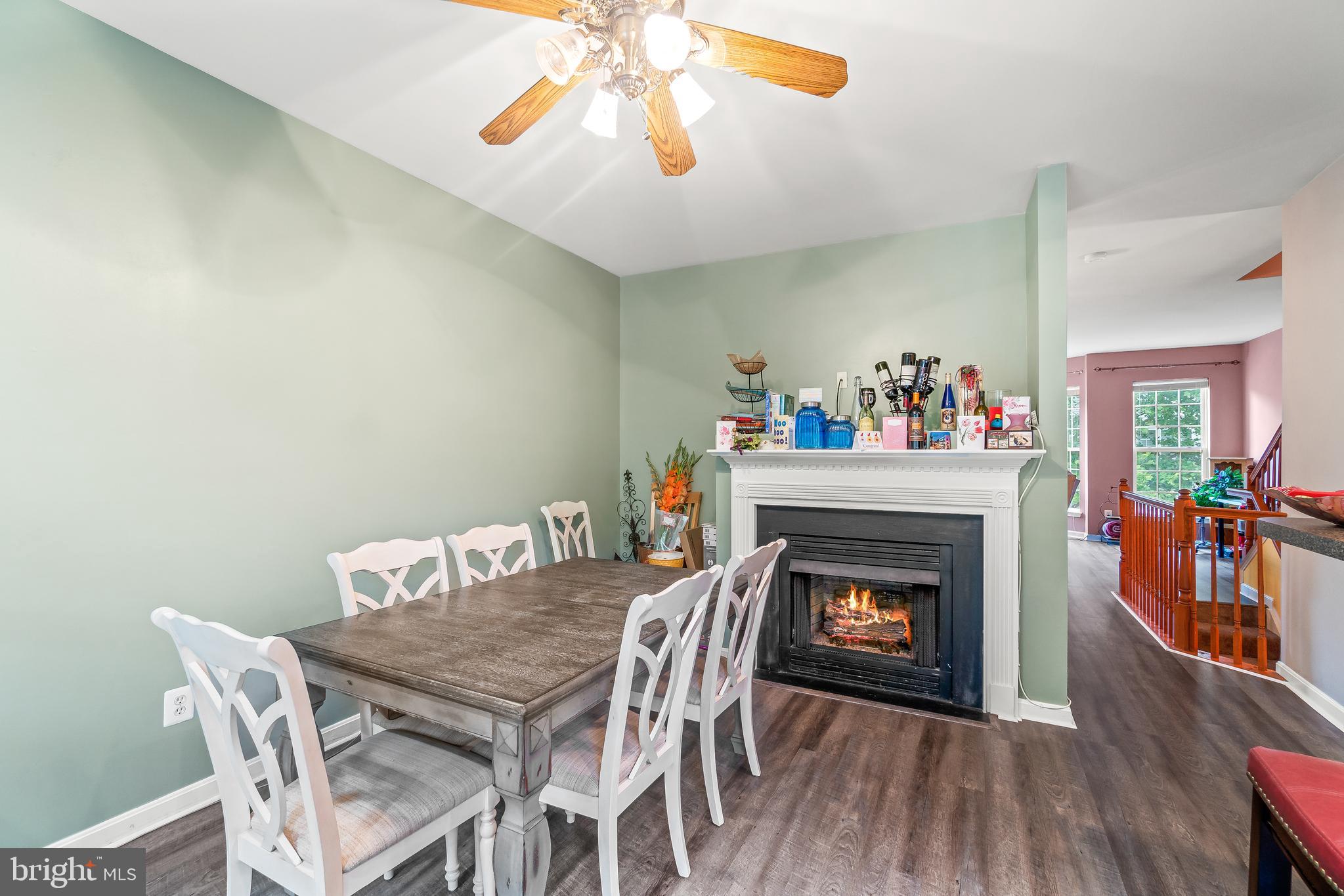 ASHBURN VILLAGE - Residential Lease