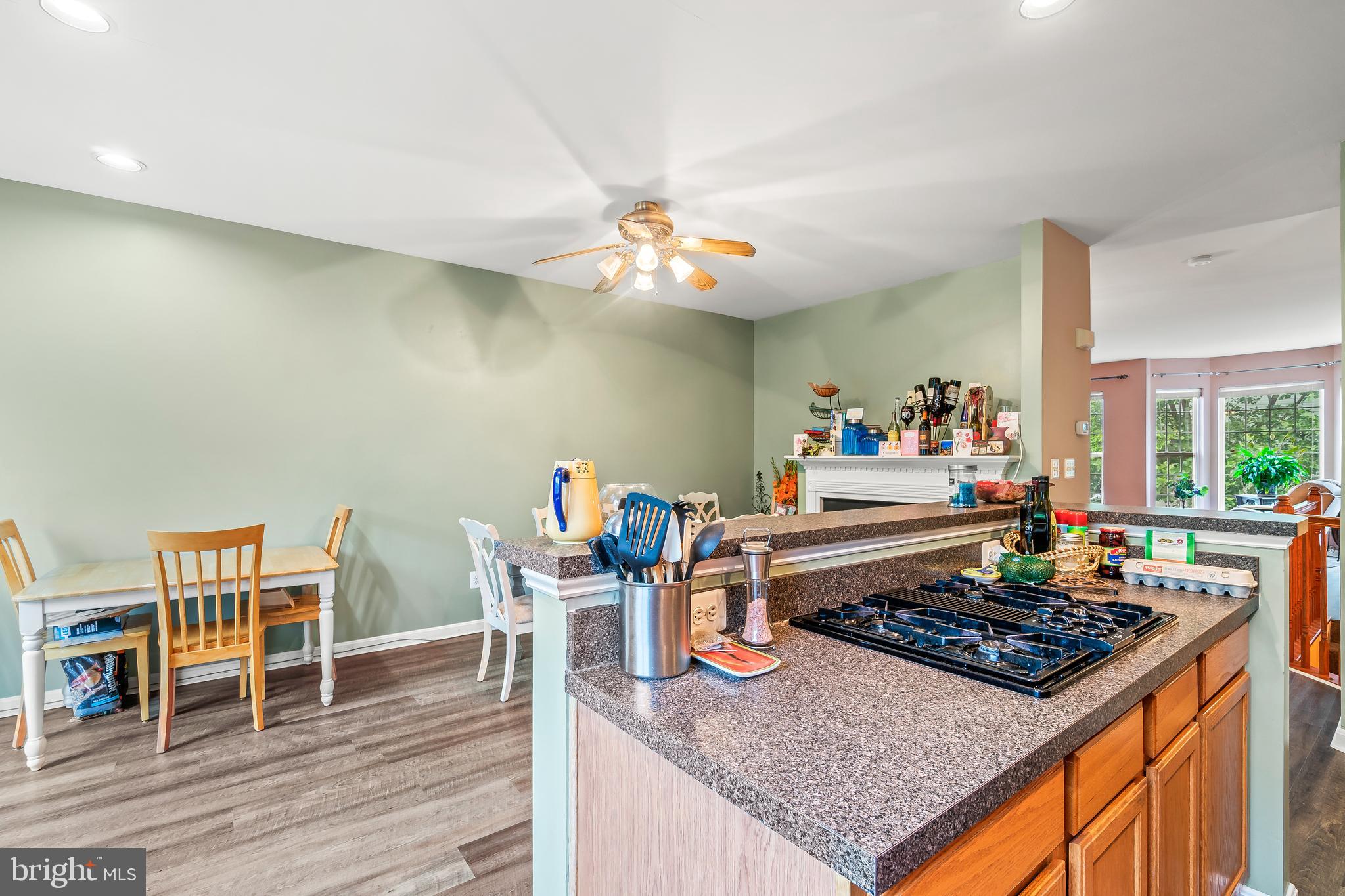 ASHBURN VILLAGE - Residential Lease