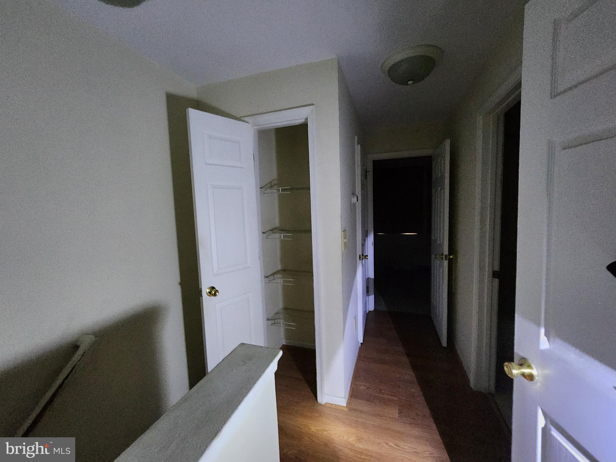 SANDTOWN-WINCHESTER - Residential