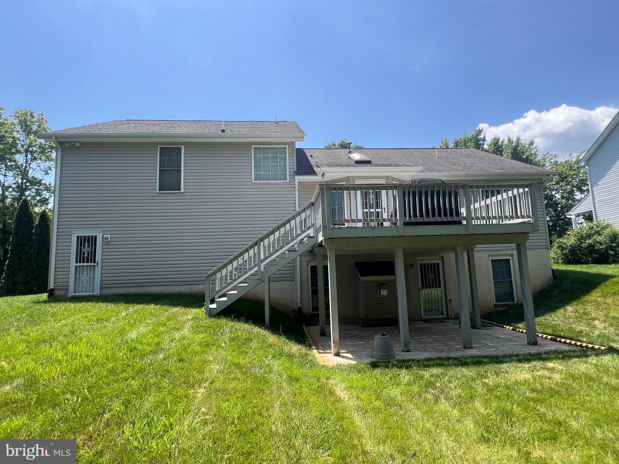 2011 SIERRA DRIVE