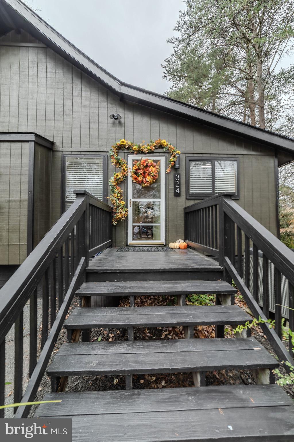 THE WOODS - Residential