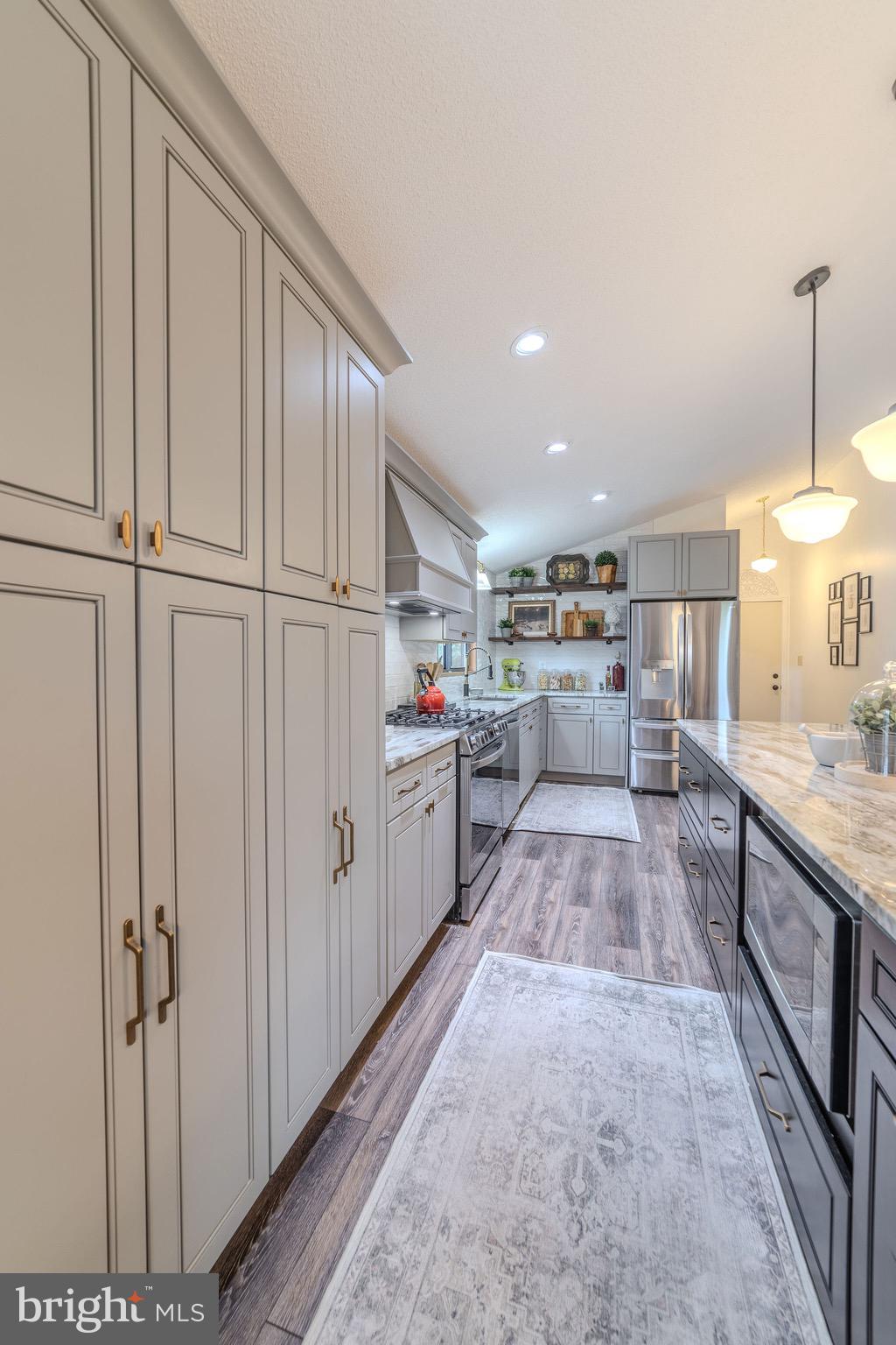 THE WOODS - Residential