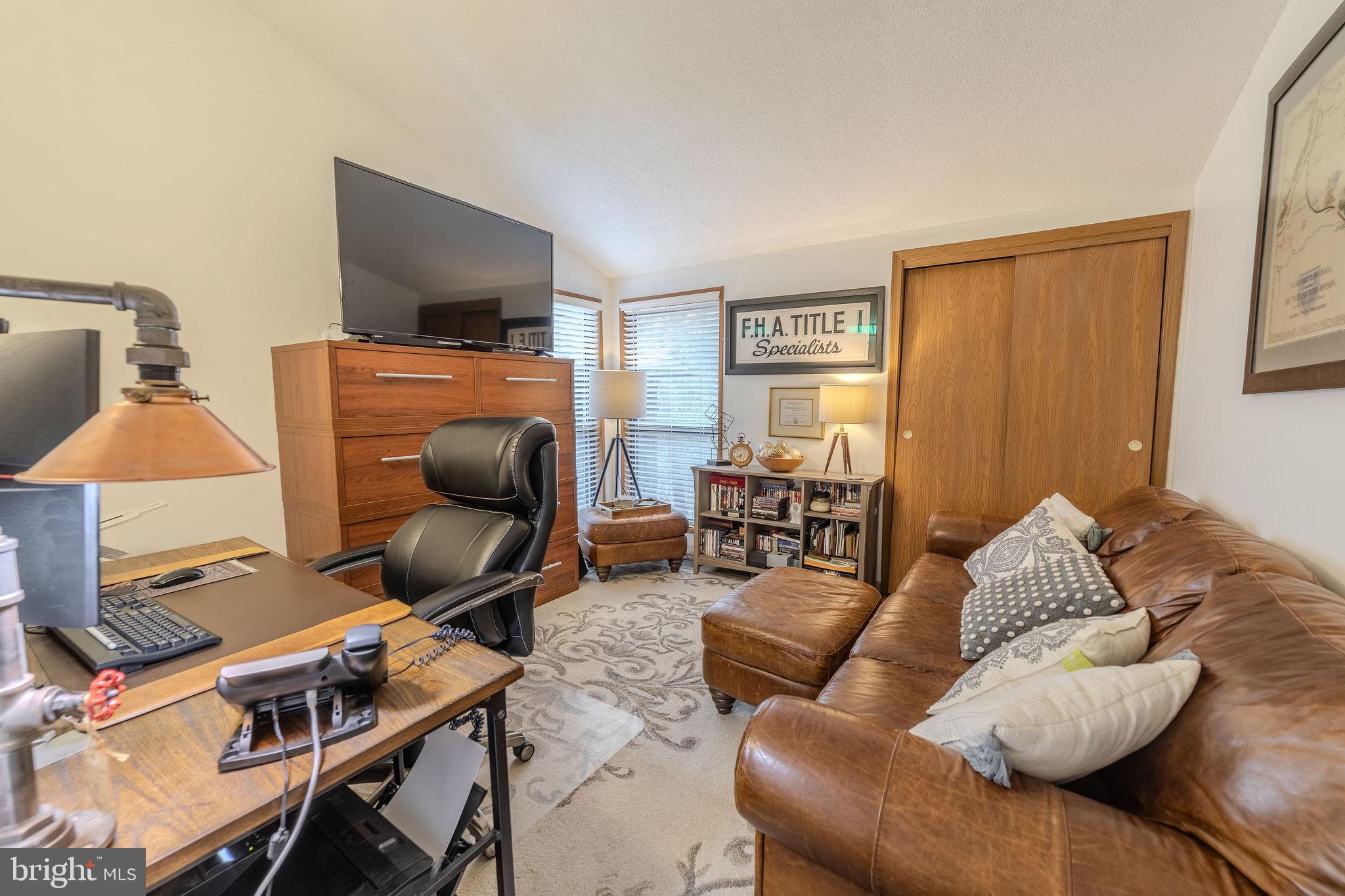 THE WOODS - Residential