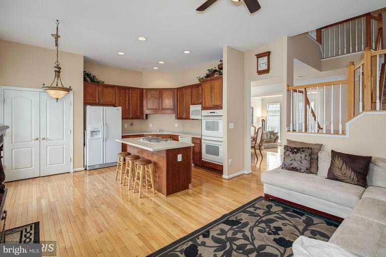 BROADLANDS SOUTH - Residential