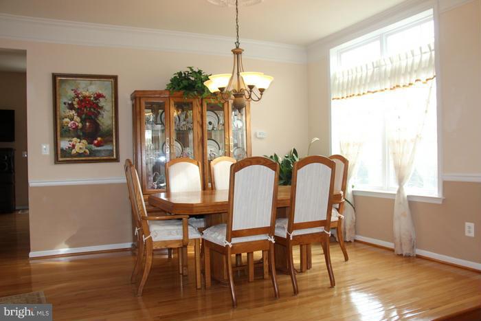 BROADLANDS SOUTH - Residential