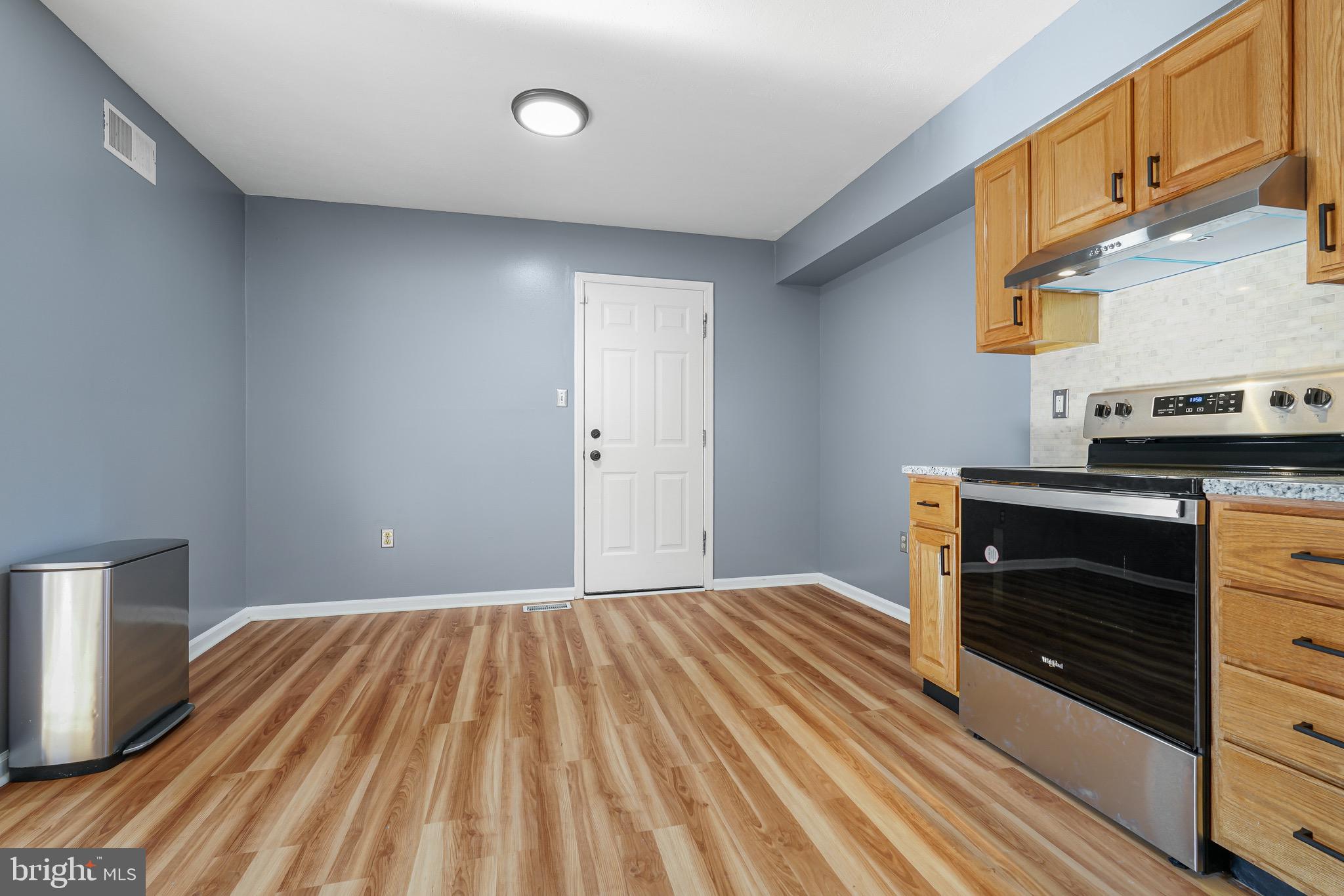 WASHINGTON WOODS - Residential