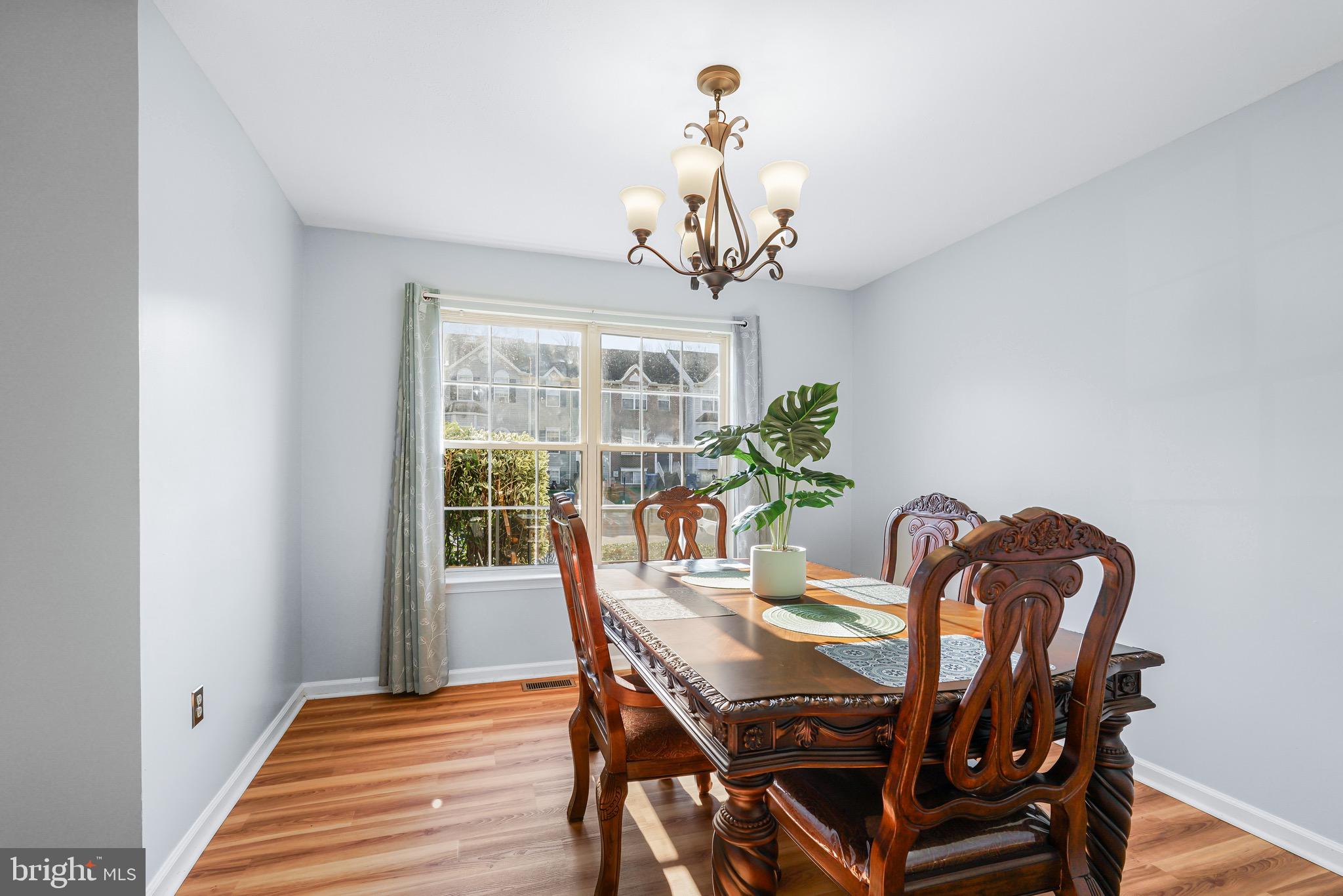 WASHINGTON WOODS - Residential