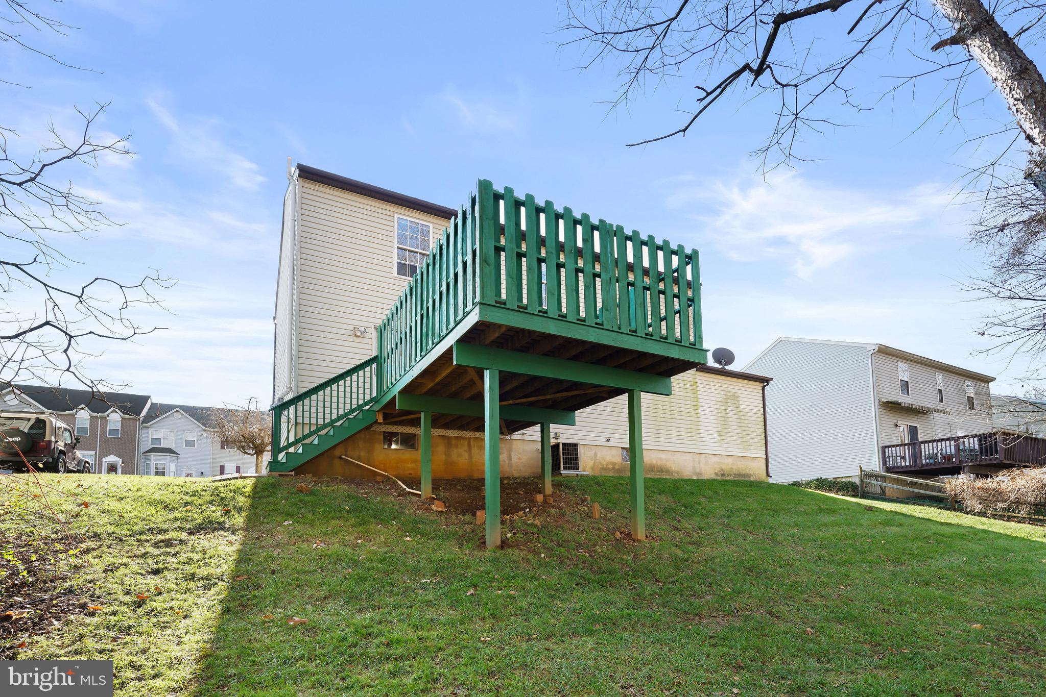 WASHINGTON WOODS - Residential