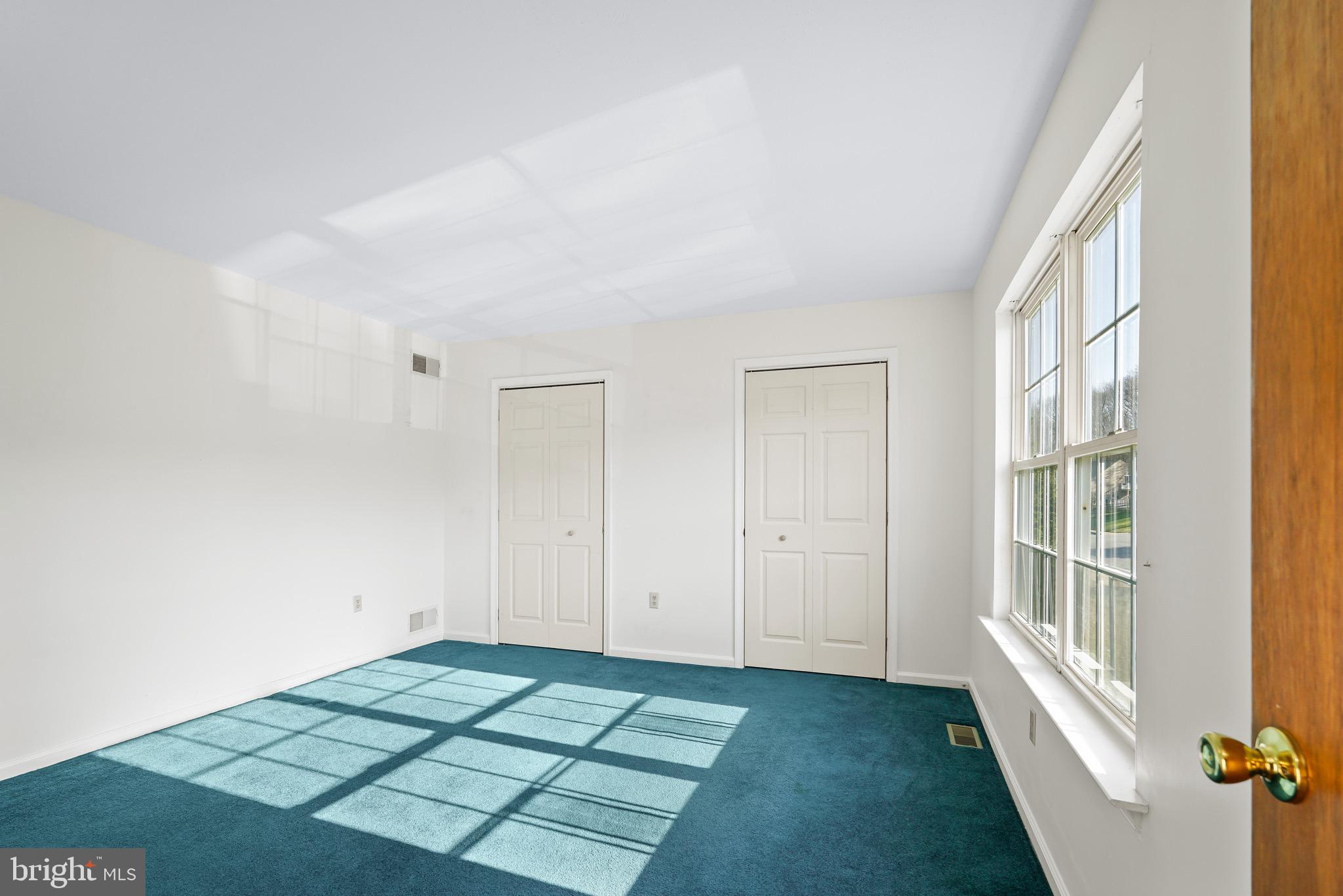 WASHINGTON WOODS - Residential