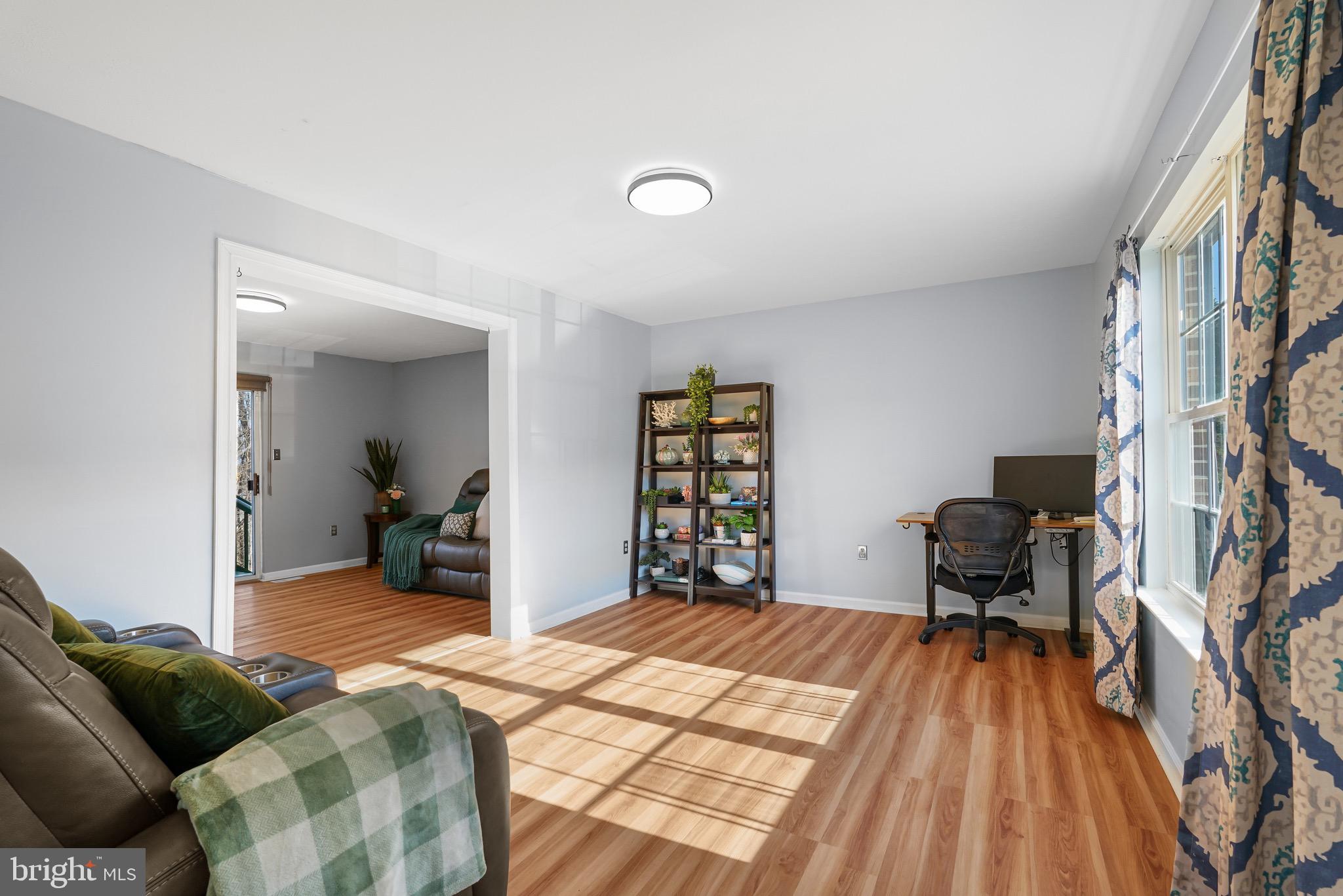 WASHINGTON WOODS - Residential