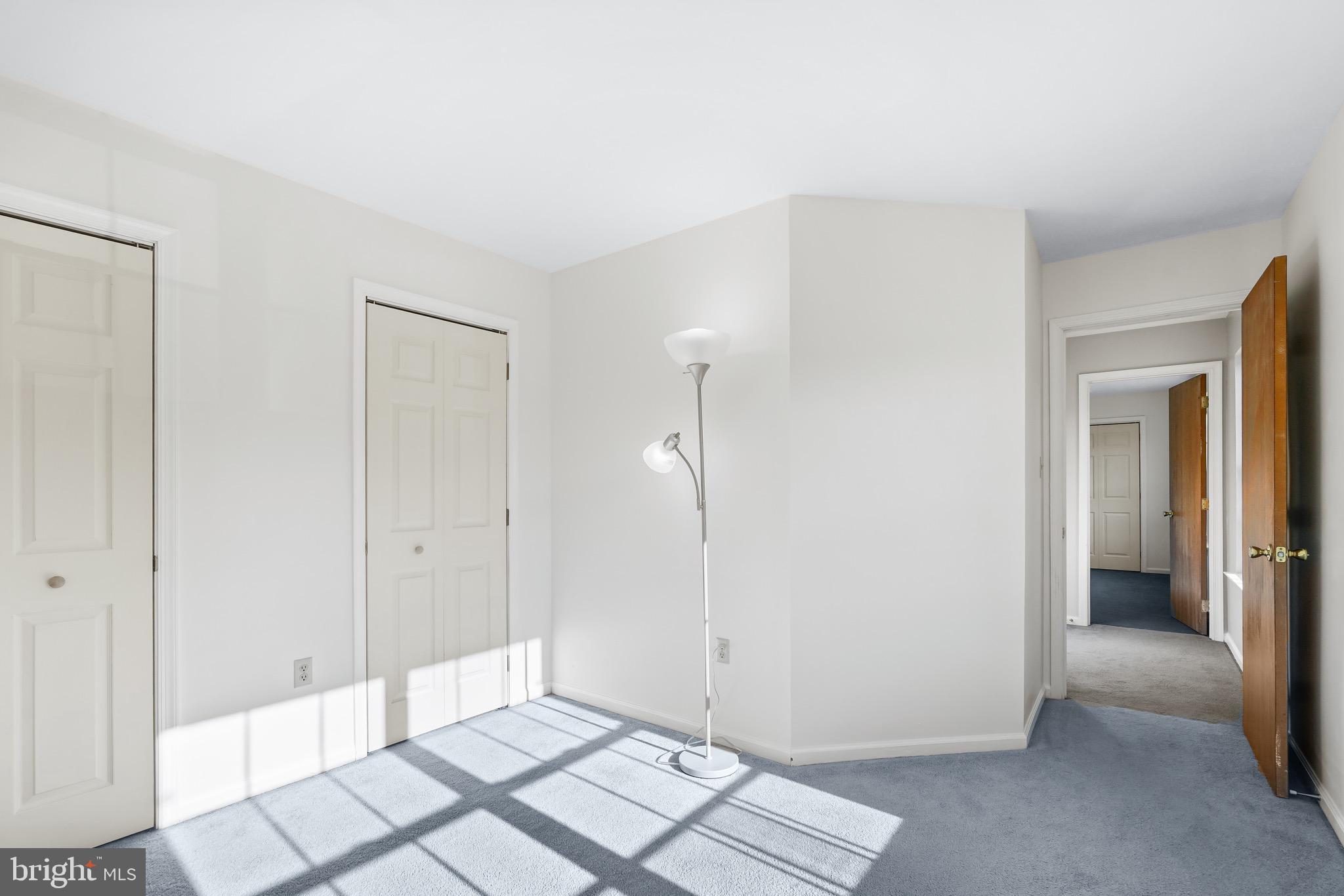 WASHINGTON WOODS - Residential