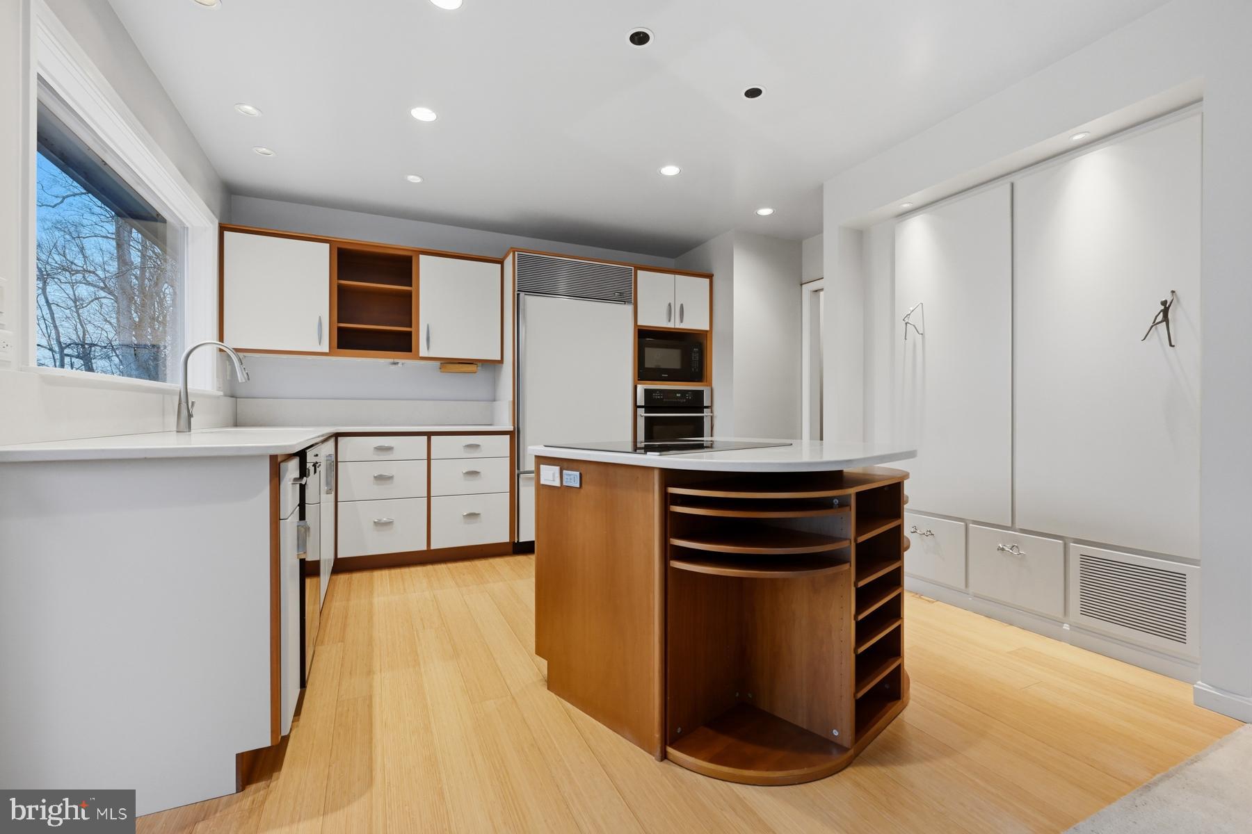 BAY RIDGE - Residential