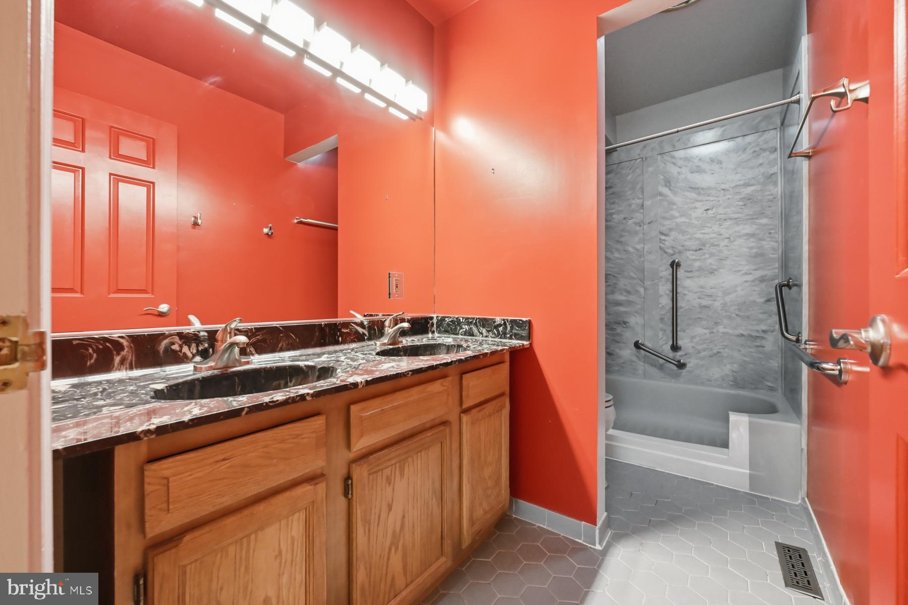 BAY RIDGE - Residential