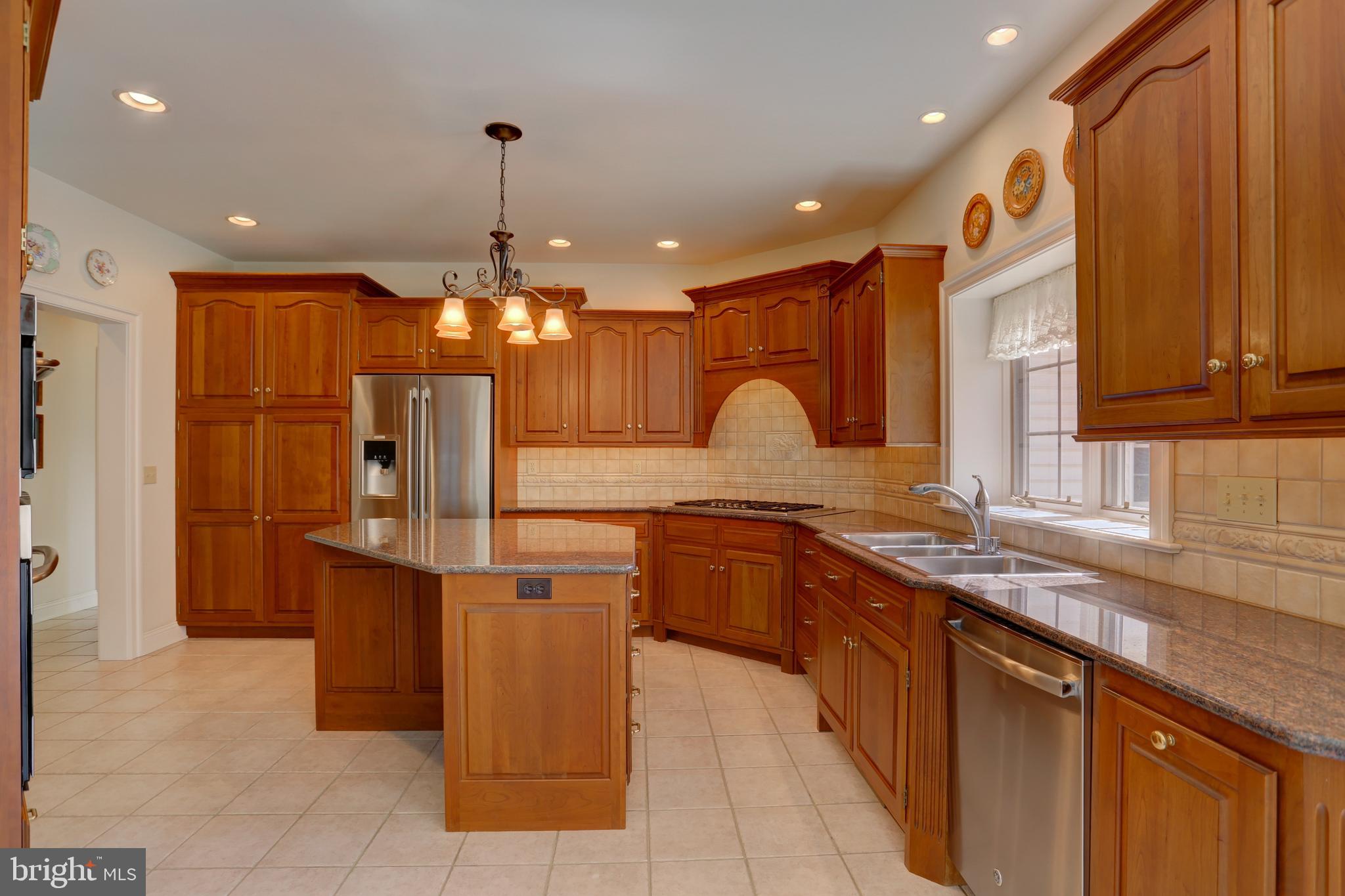 OLDE FIELD - Residential