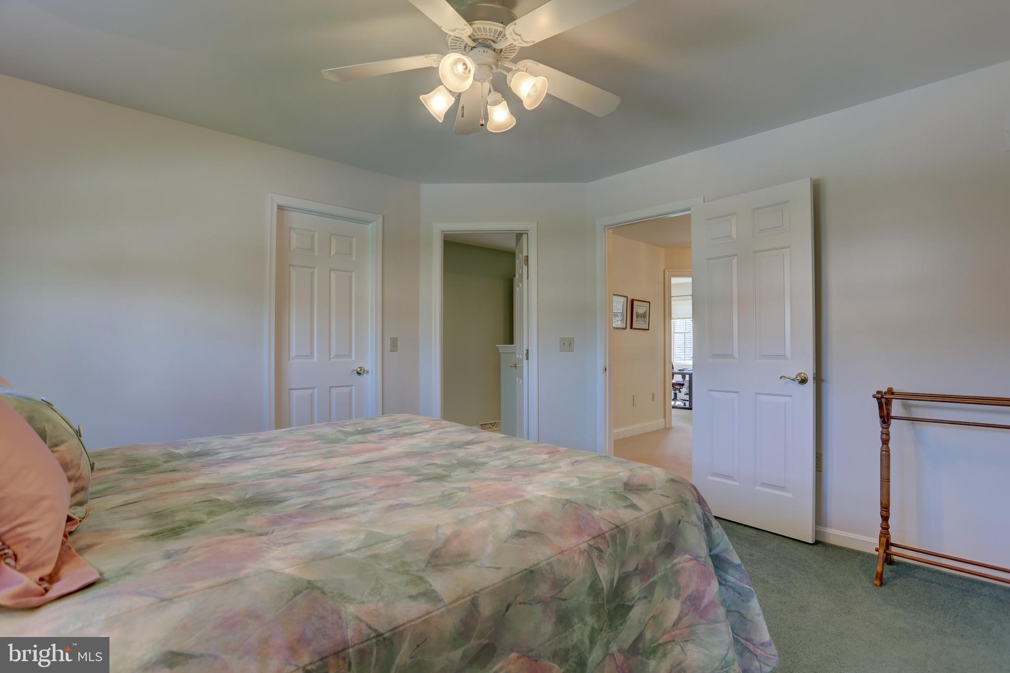 OLDE FIELD - Residential