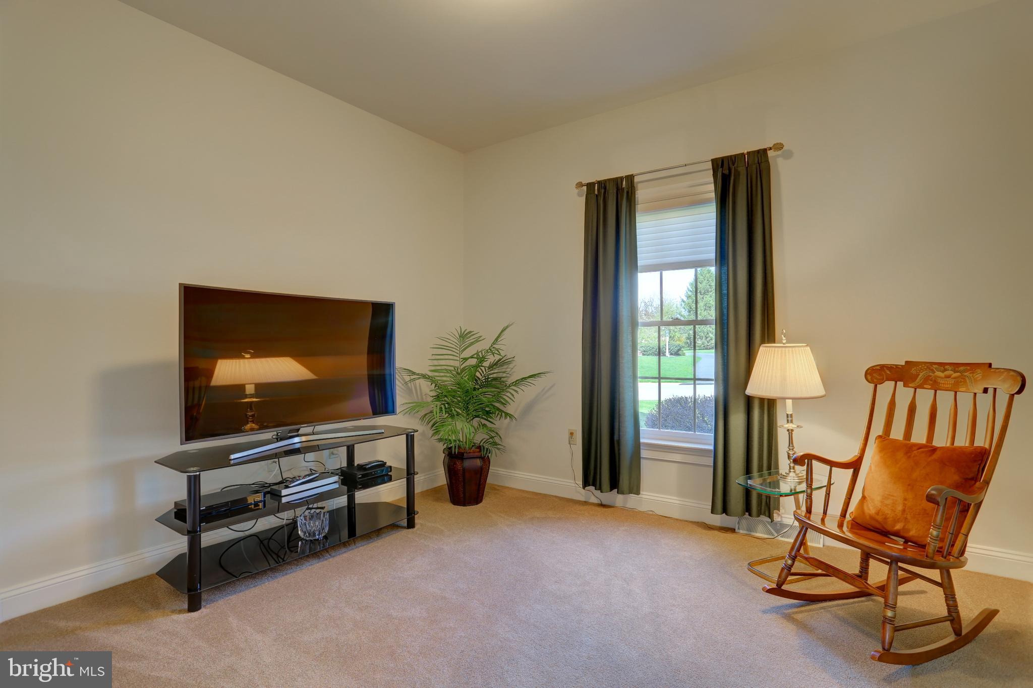 OLDE FIELD - Residential