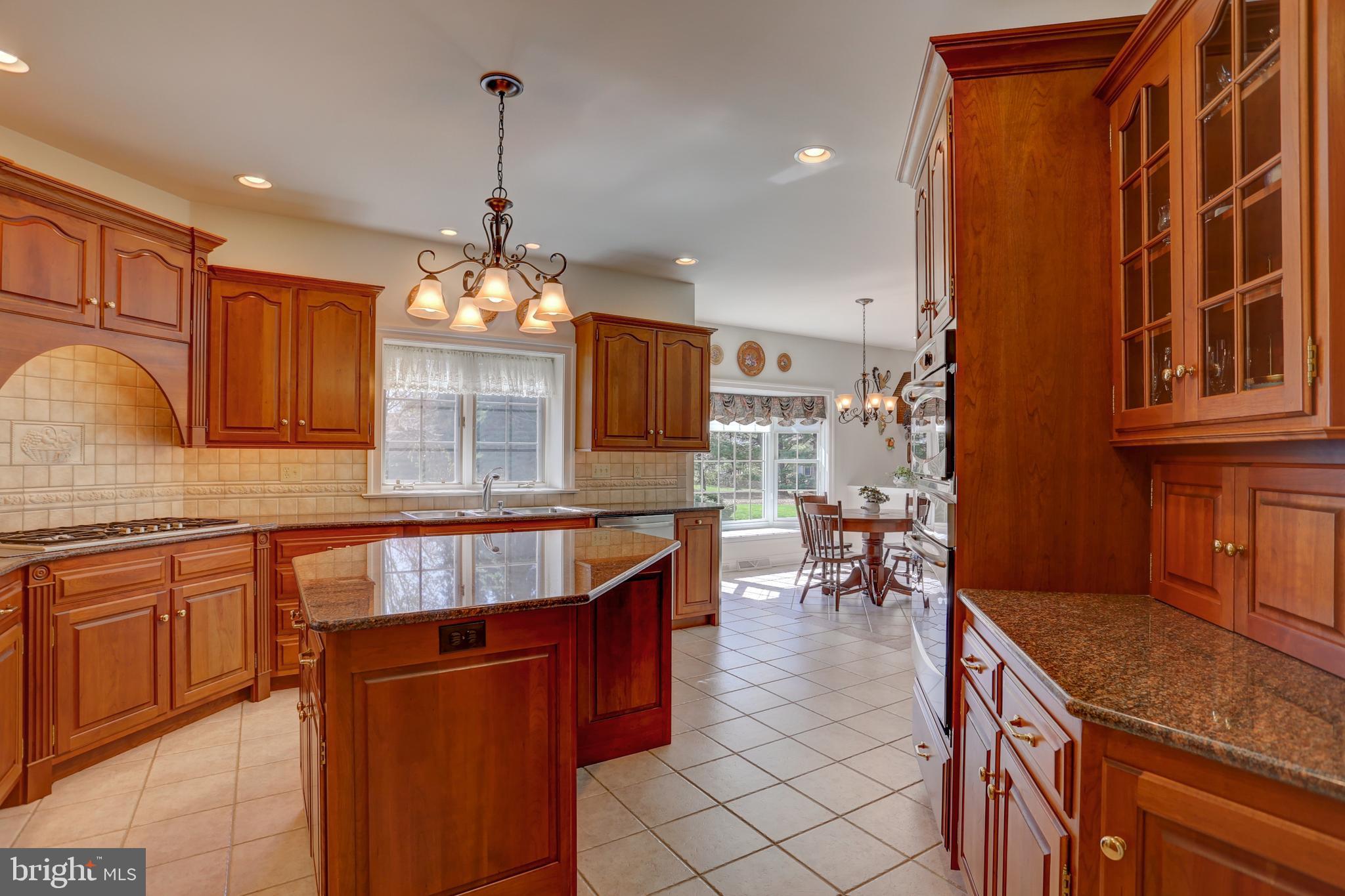 OLDE FIELD - Residential