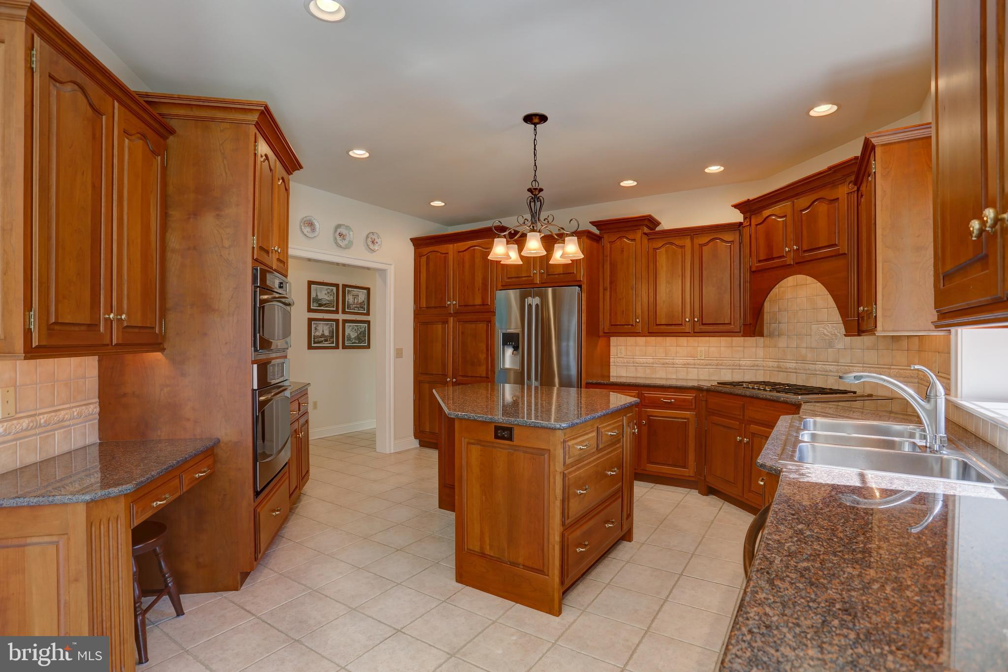 OLDE FIELD - Residential