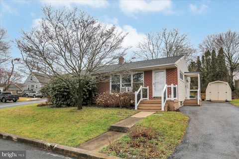 Photo of 414 E New Street, Mountville, PA 17554 (MLS # PALA2046442)