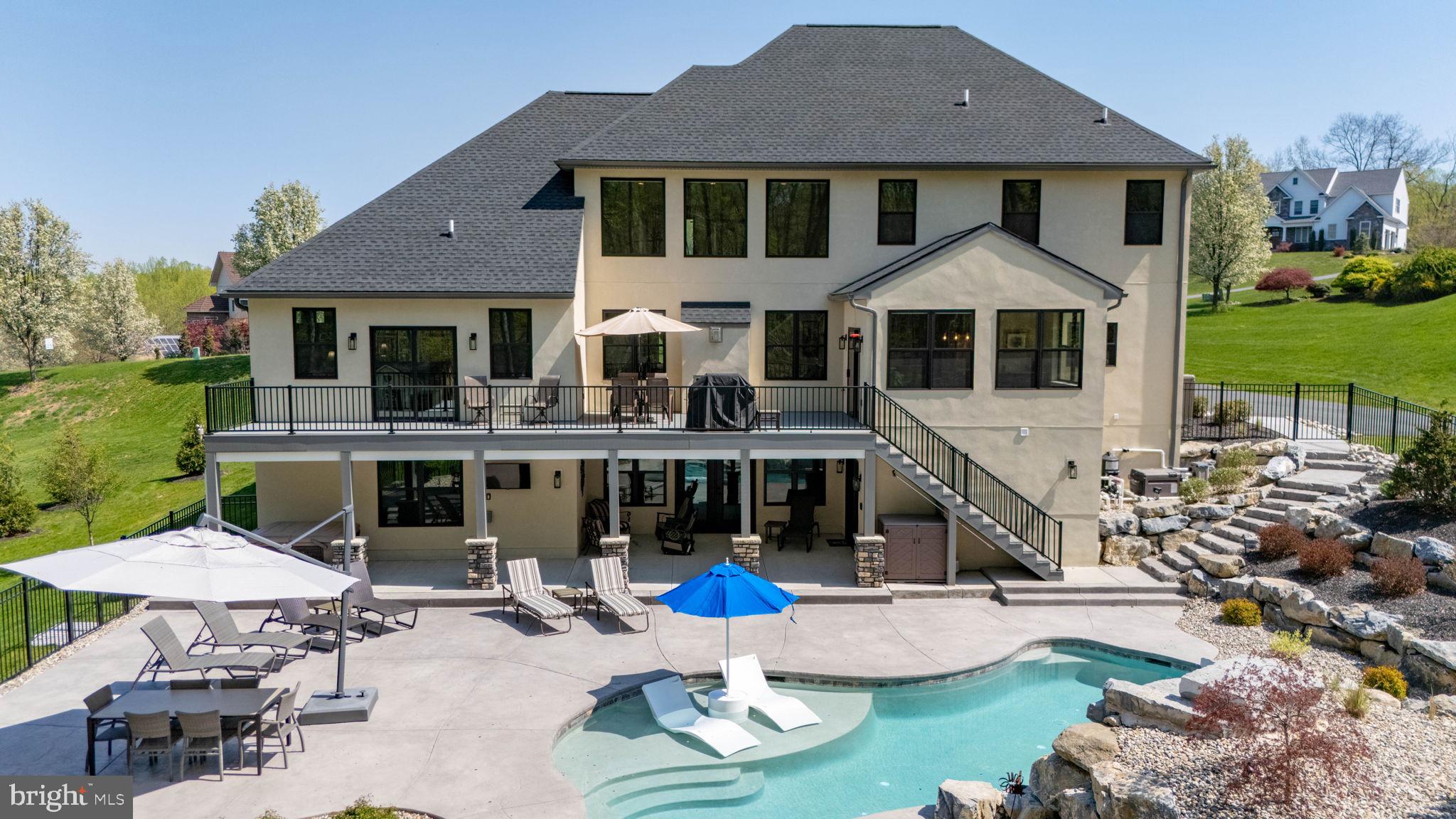 OAK HILL - Residential