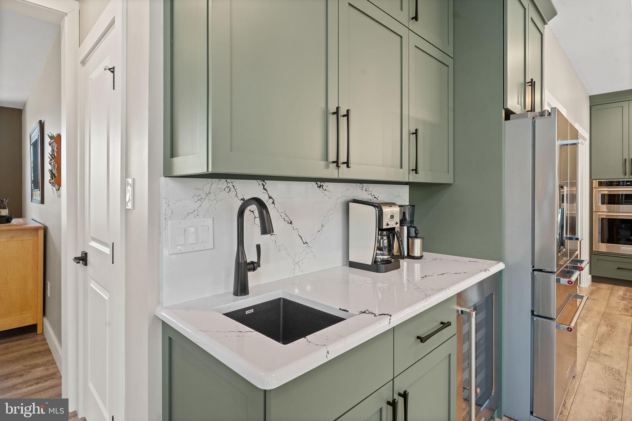 OAK HILL - Residential