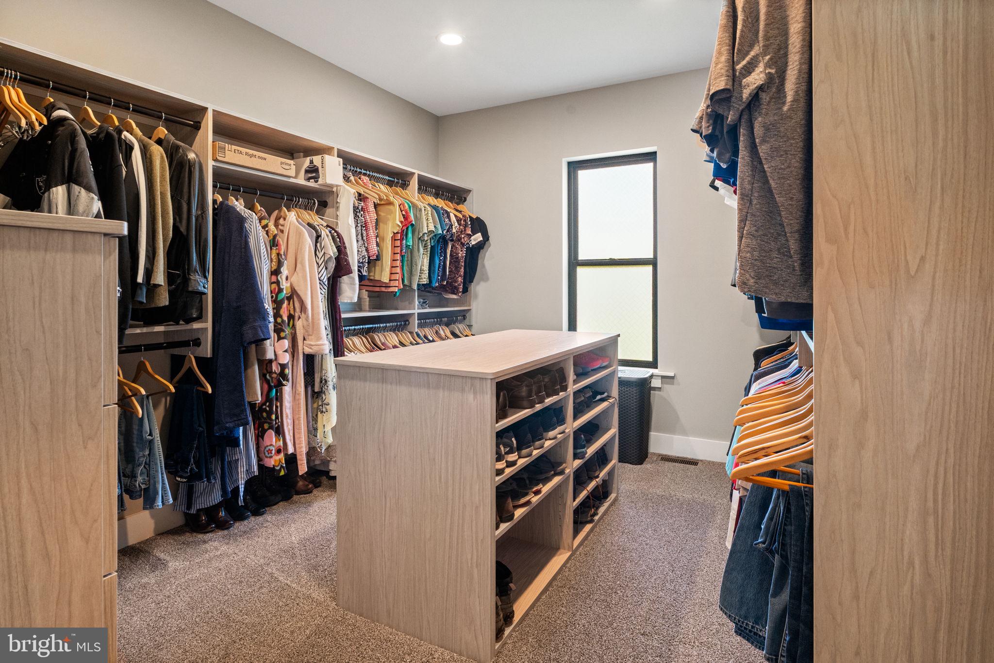 OAK HILL - Residential