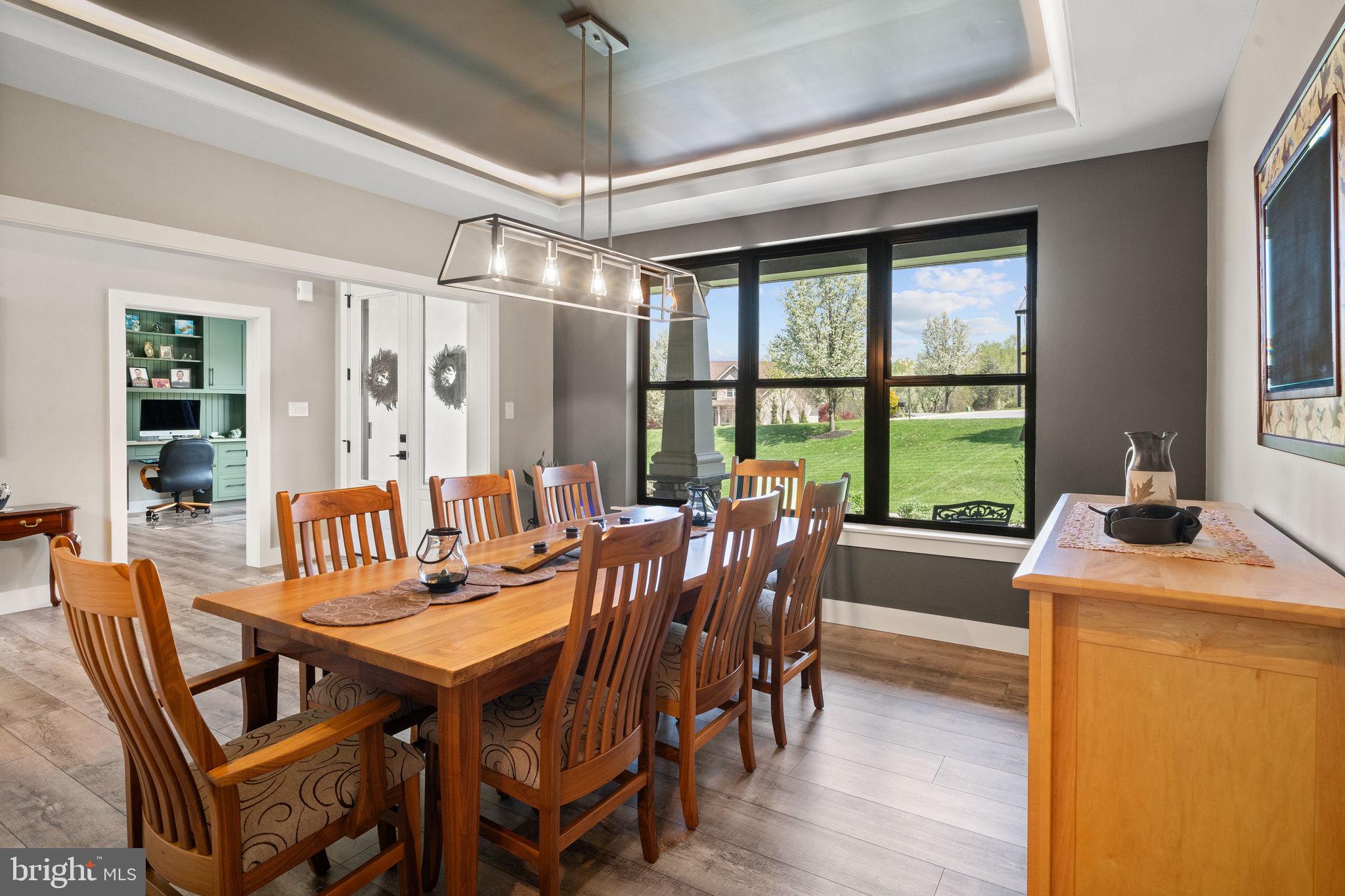 OAK HILL - Residential