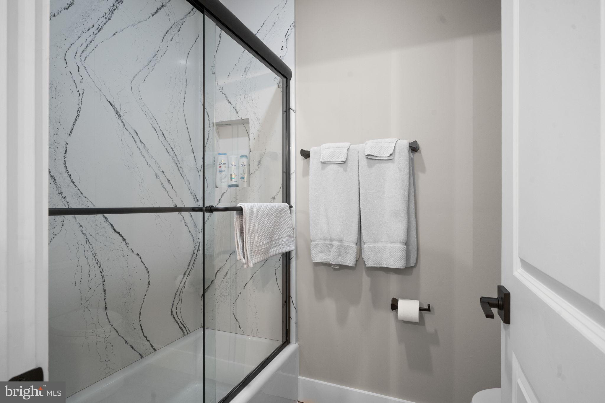 OAK HILL - Residential