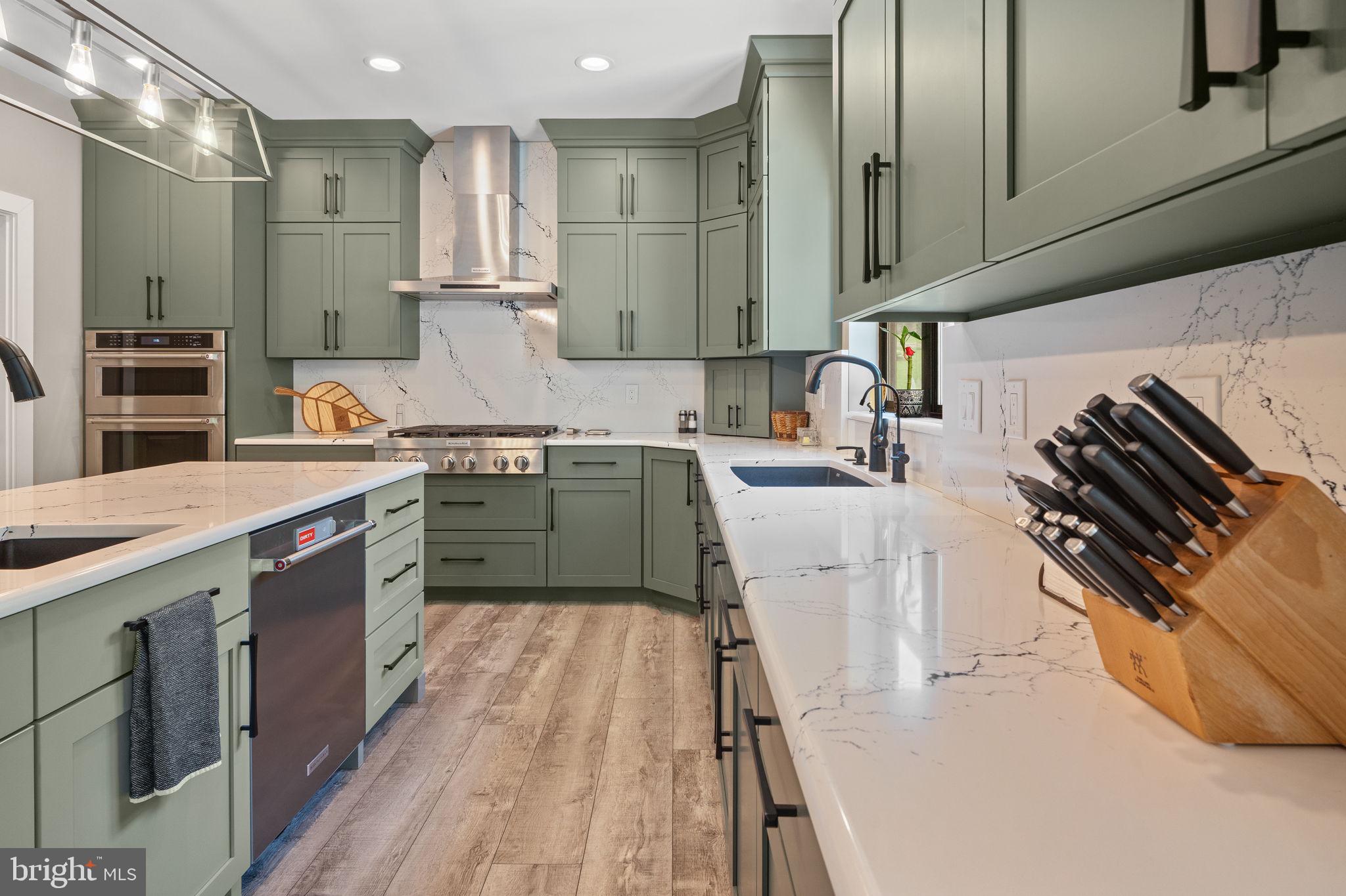 OAK HILL - Residential