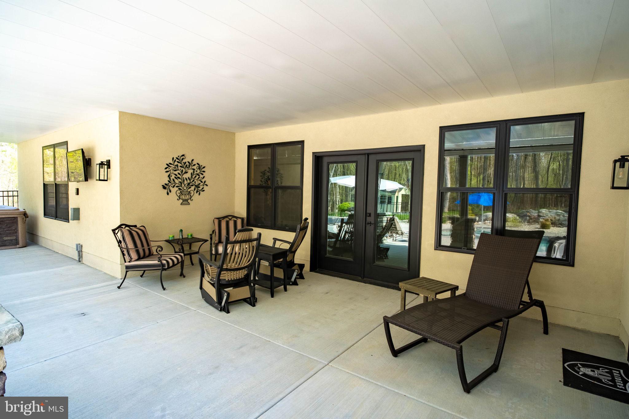 OAK HILL - Residential