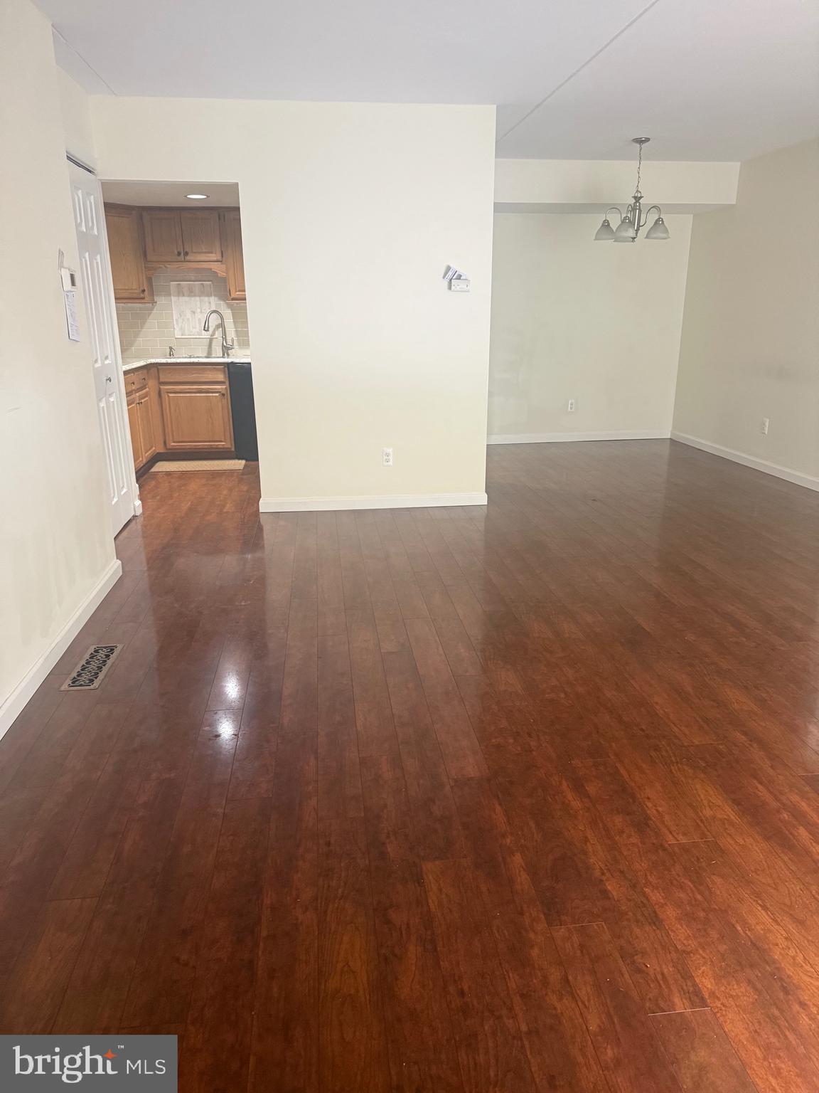 OLD FORGE CROSSING - Residential Lease